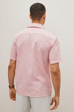 Next Kurzarmhemd Kurzarmhemd mit Hawaii-Muster (1-tlg)