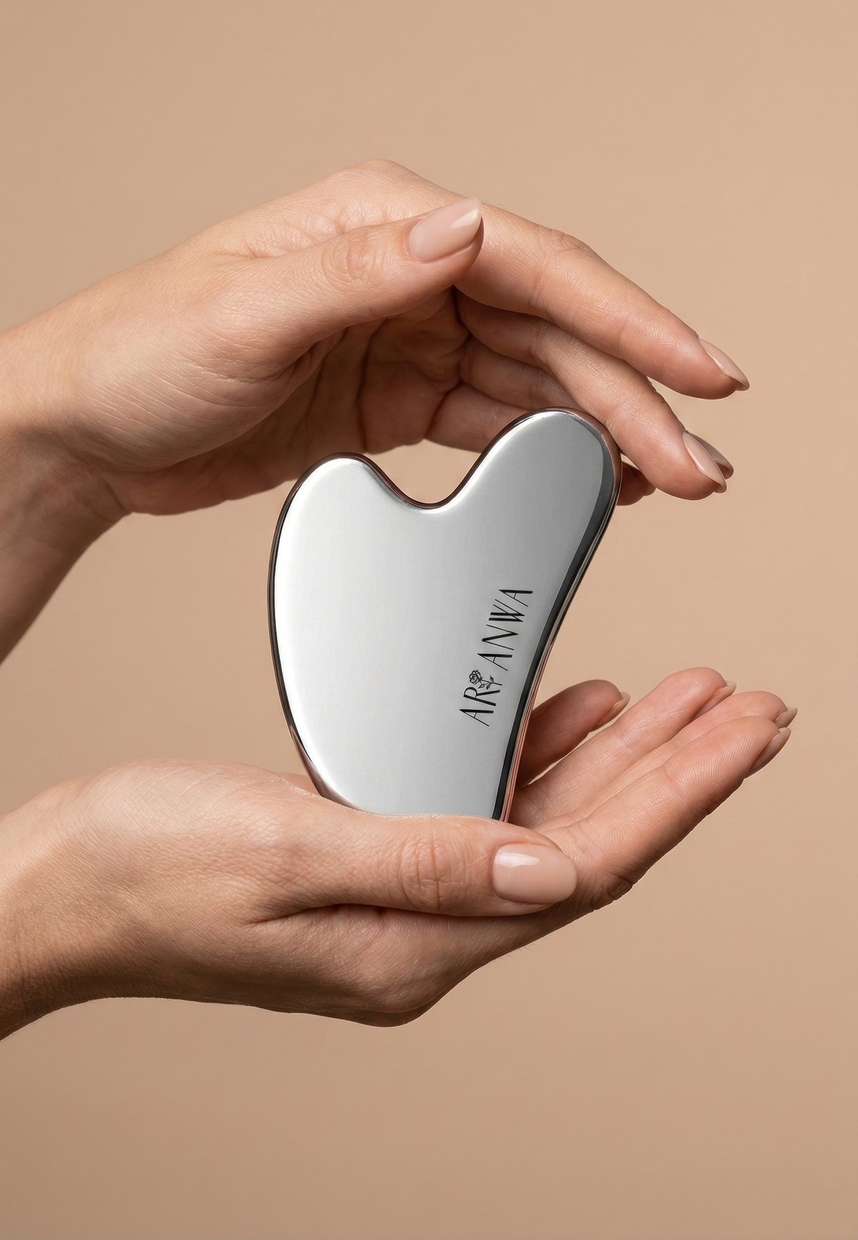 ARI ANWA Skincare Massagegerät Gua Sha Edelstahl - Stainless Steel