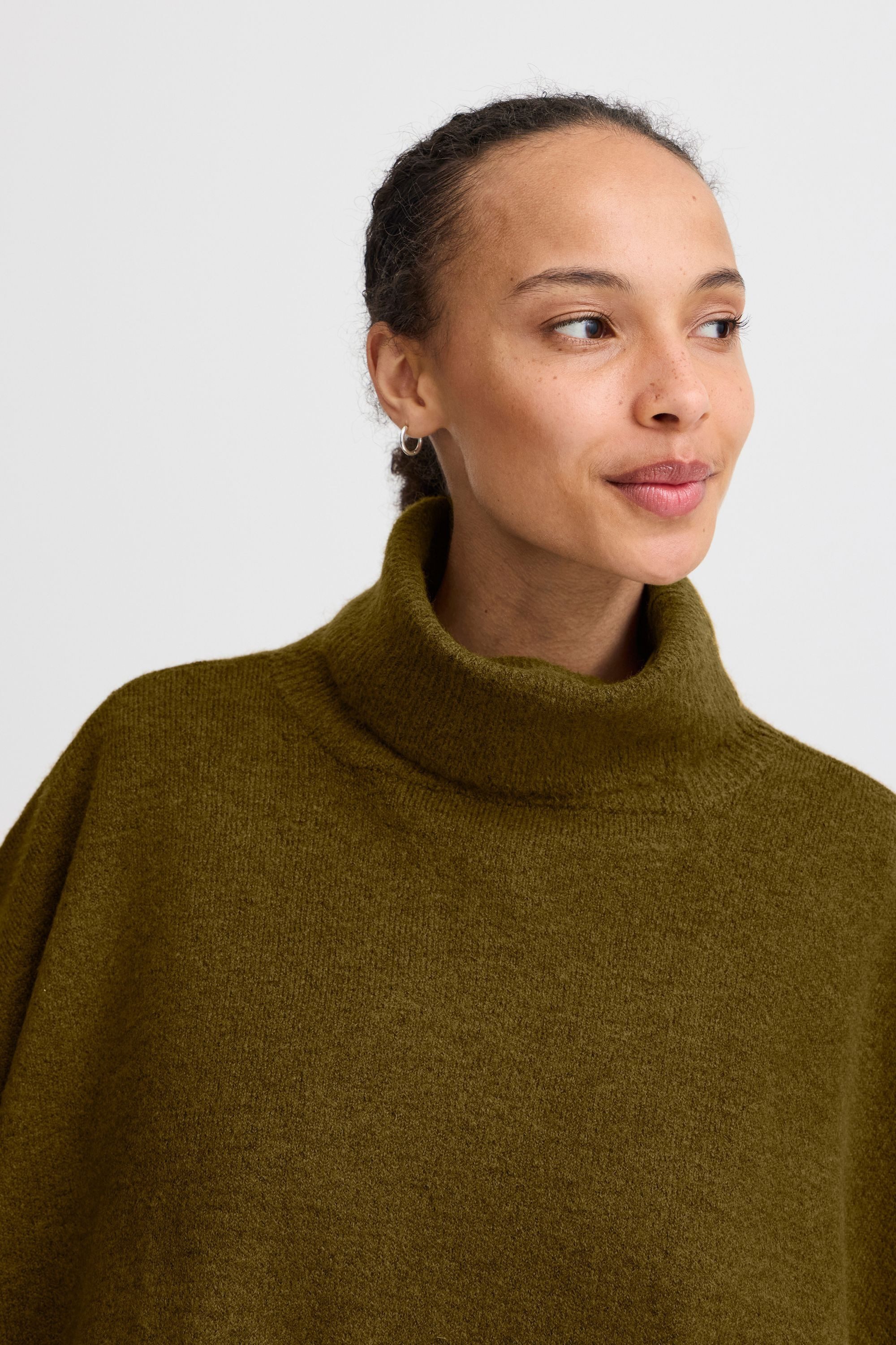 b.young Strickponcho Strickpullover