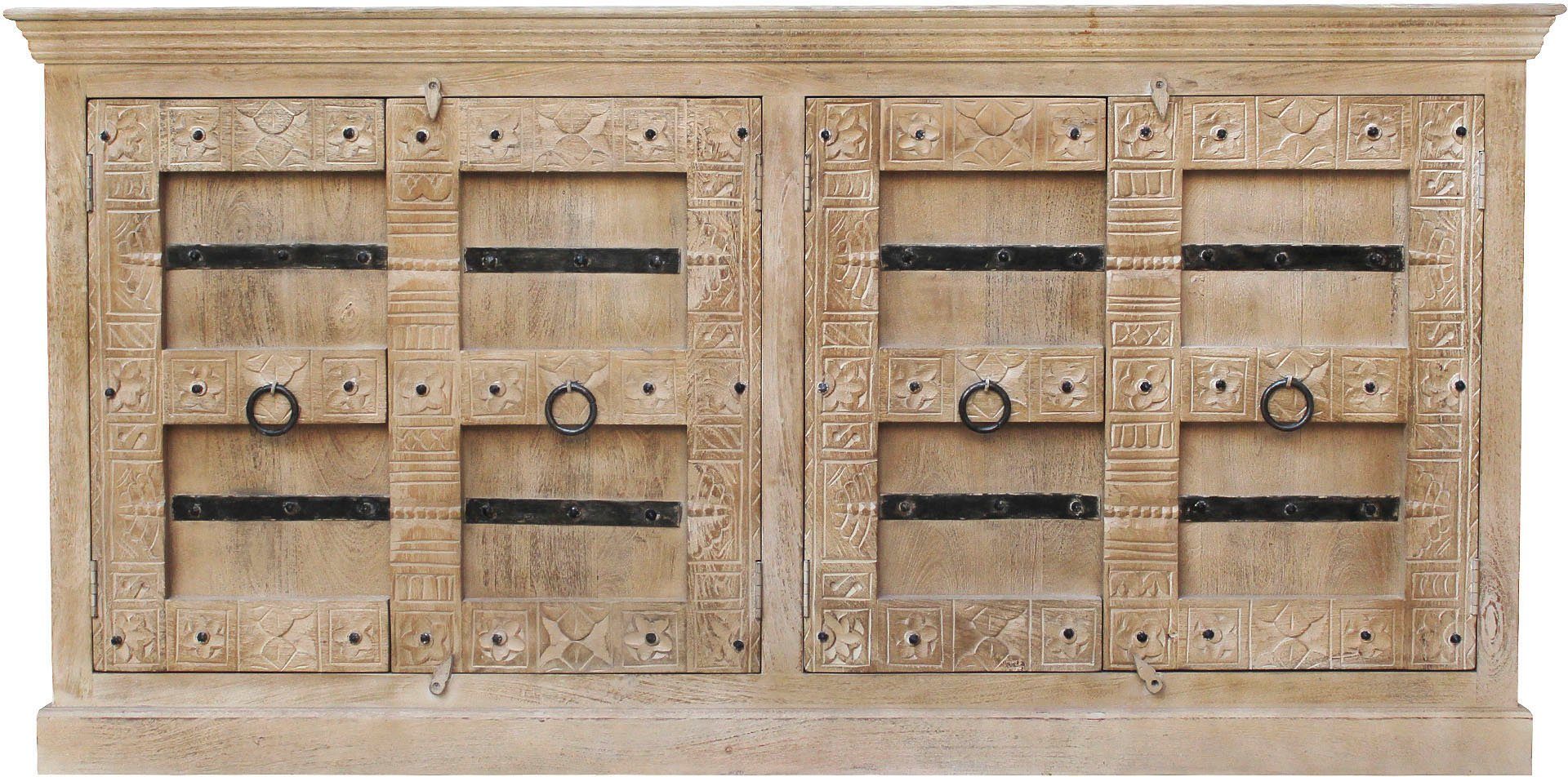 SIT Sideboard Daipur, mit aufwändigen Schnitzereien versehen