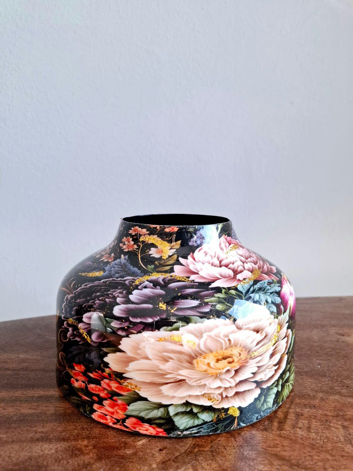 Vosteen Tischvase bunte Blumenvase aus Metall moderne Wohndeko (Made in Ind günstig online kaufen