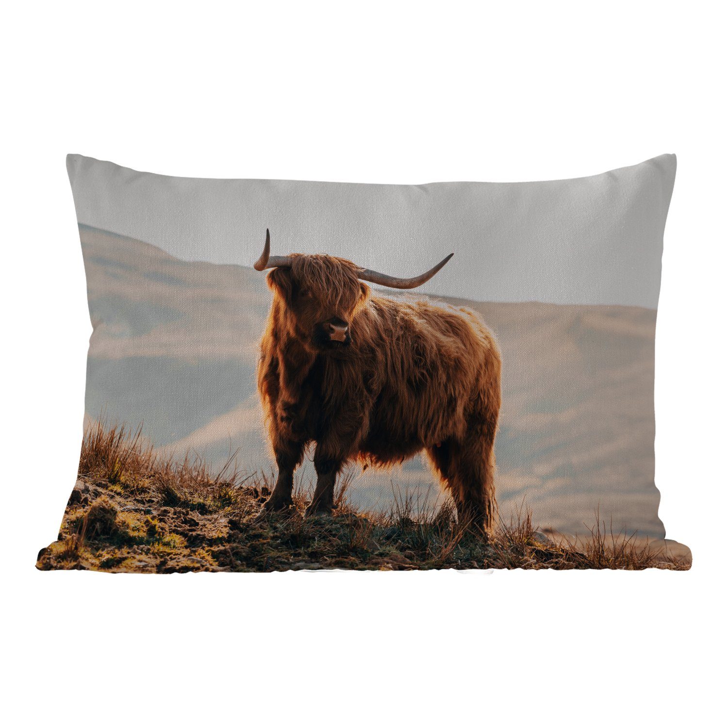 MuchoWow Dekokissen Schottische Highlander - Landschaft Polyester, - Tiere Dekokissenbezug, Kuh - Ländlich - - Kissenhülle Natur, Outdoor-Dekorationskissen