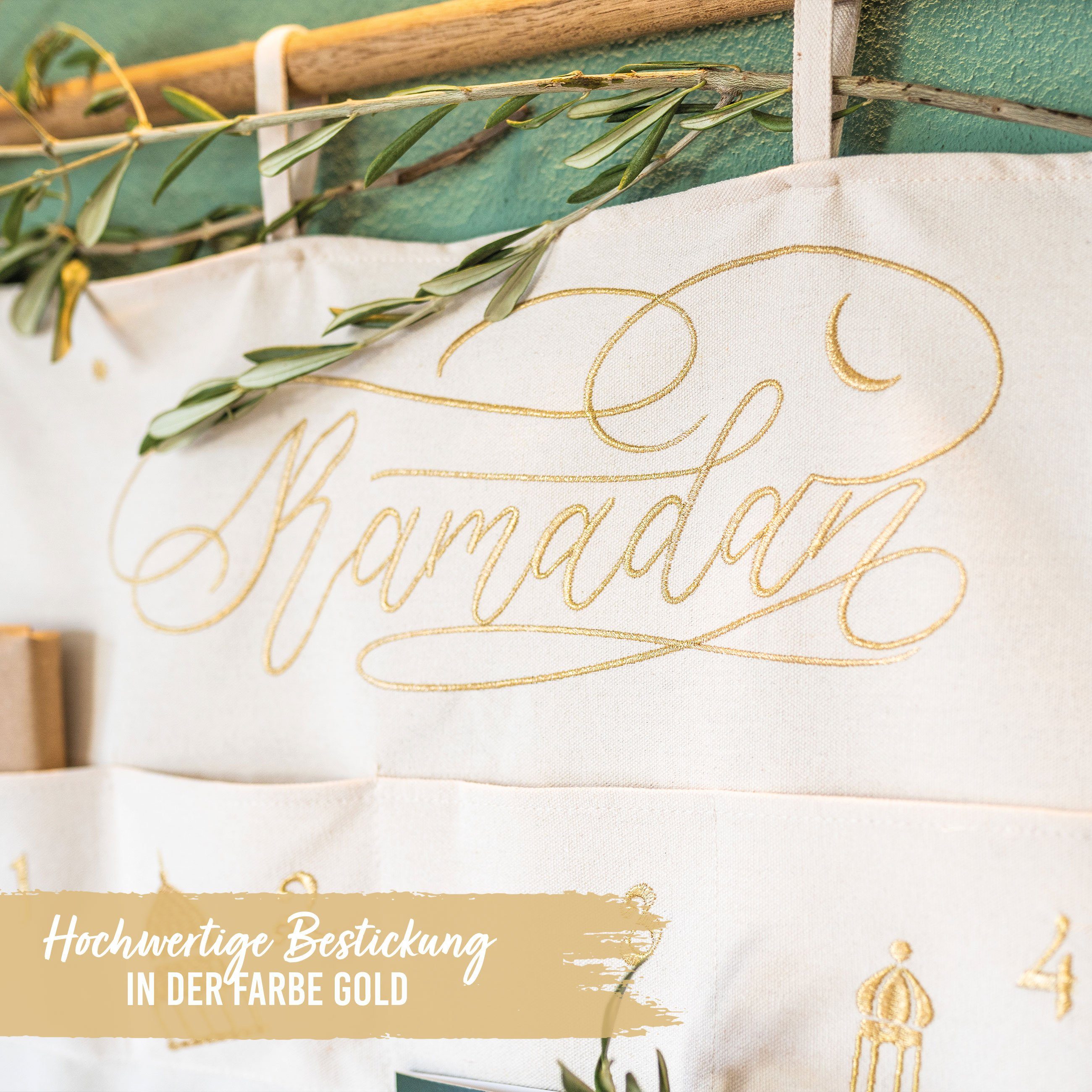 PAPIERDRACHEN Wandkalender Ramadankalender 2024 als Wandkalender aus Stoff zum Befüllen, beige & gold - hochwertig bestickt - wiederverwendbar