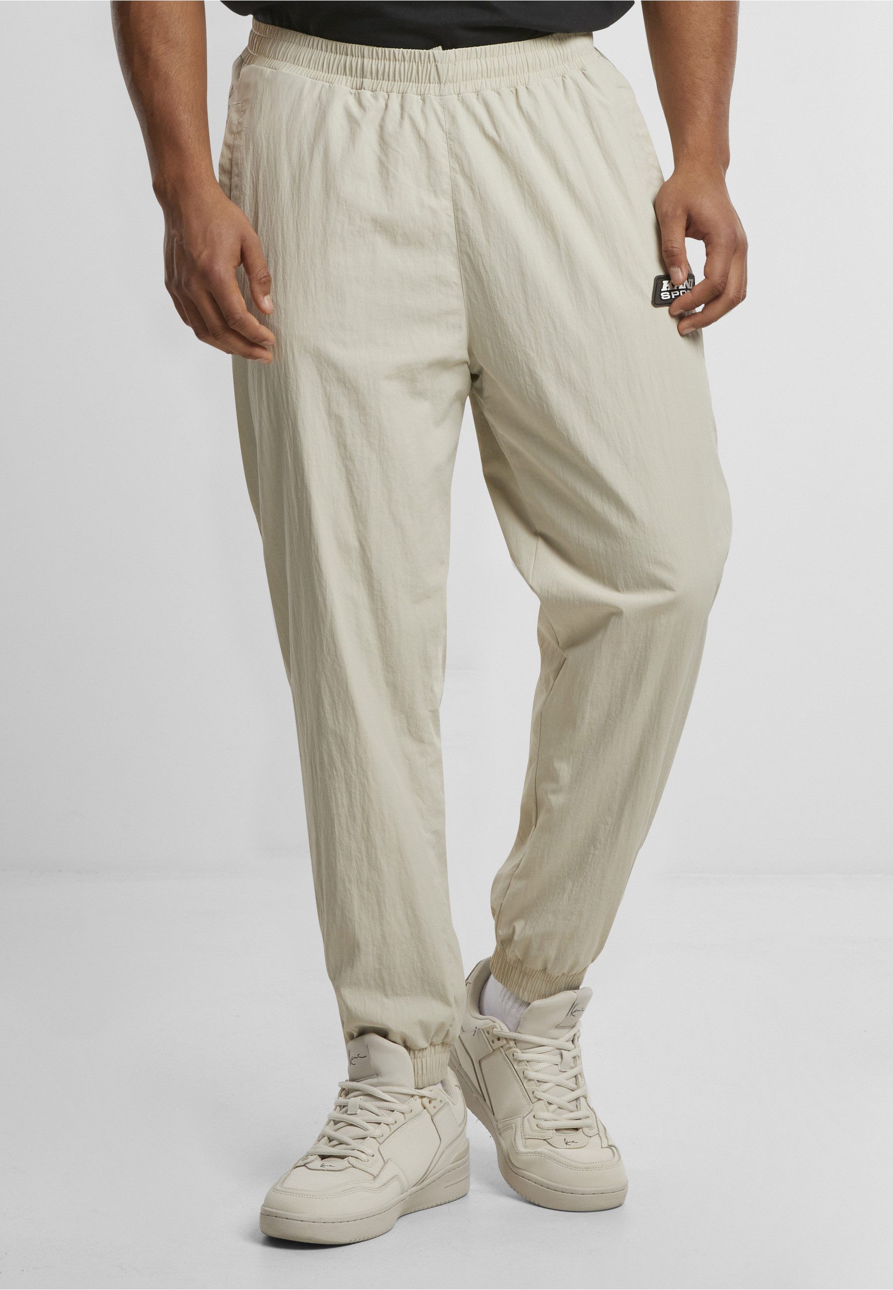 Karl Kani Jogginghose Karl Kani Sport Patch Essential Trackpants (1-tlg)