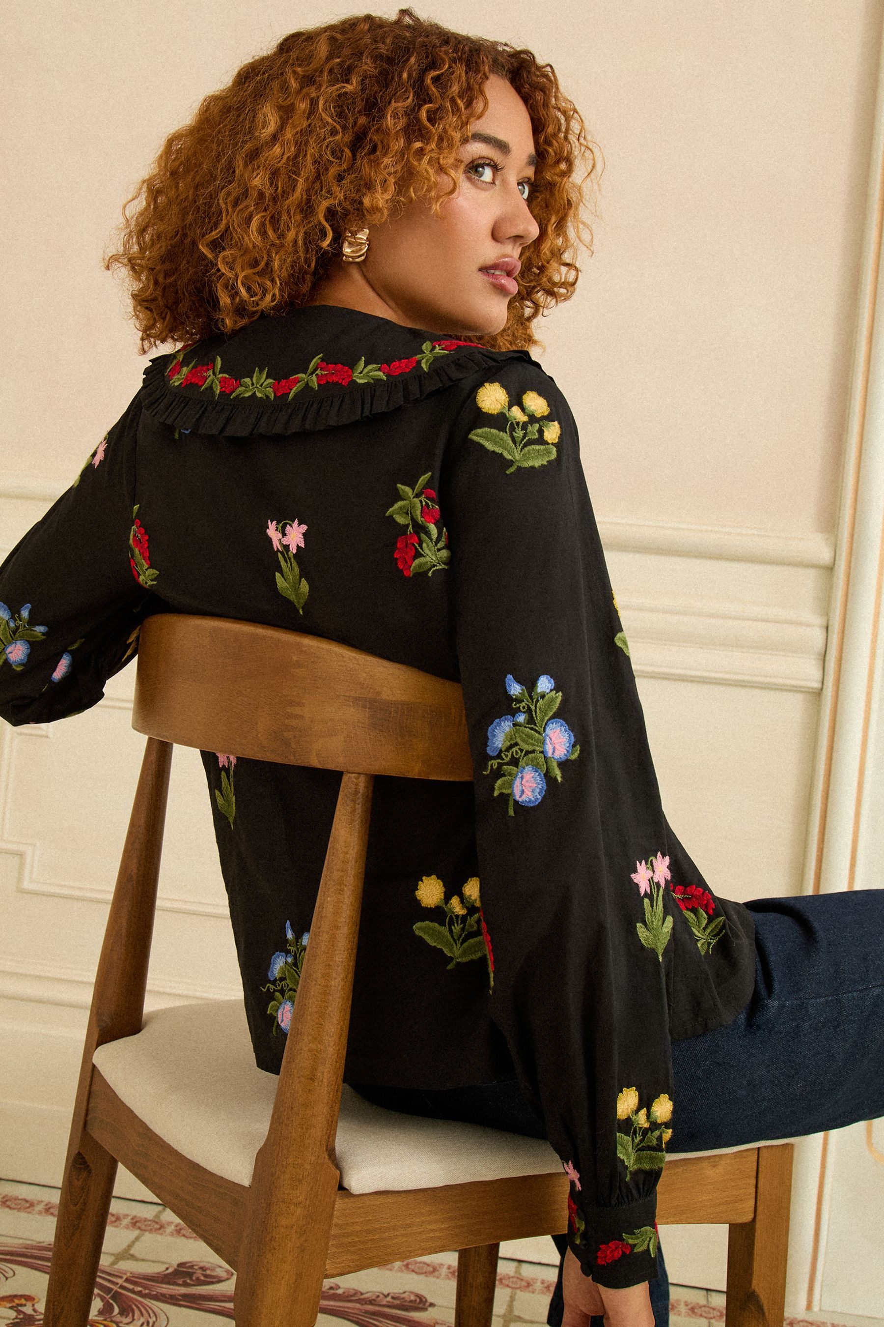 Love & Roses Langarmbluse Love & Roses Bluse mit Blumenstickerei, Regular (1-tlg)
