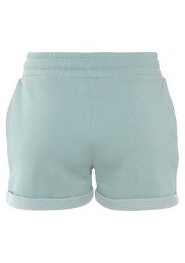 LASCANA Relaxshorts -Sweatshorts -Kurze Hose mit seitlichen Taschen und Logostickerei, Loungewear, Loungeanzug