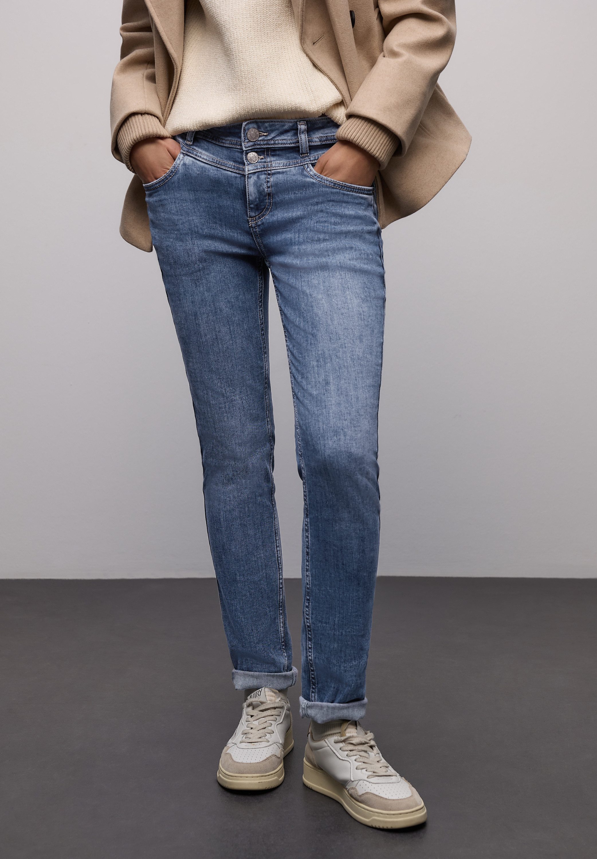 STREET ONE 5-Pocket-Jeans Style Jane mit schmalem Bein und Stretch