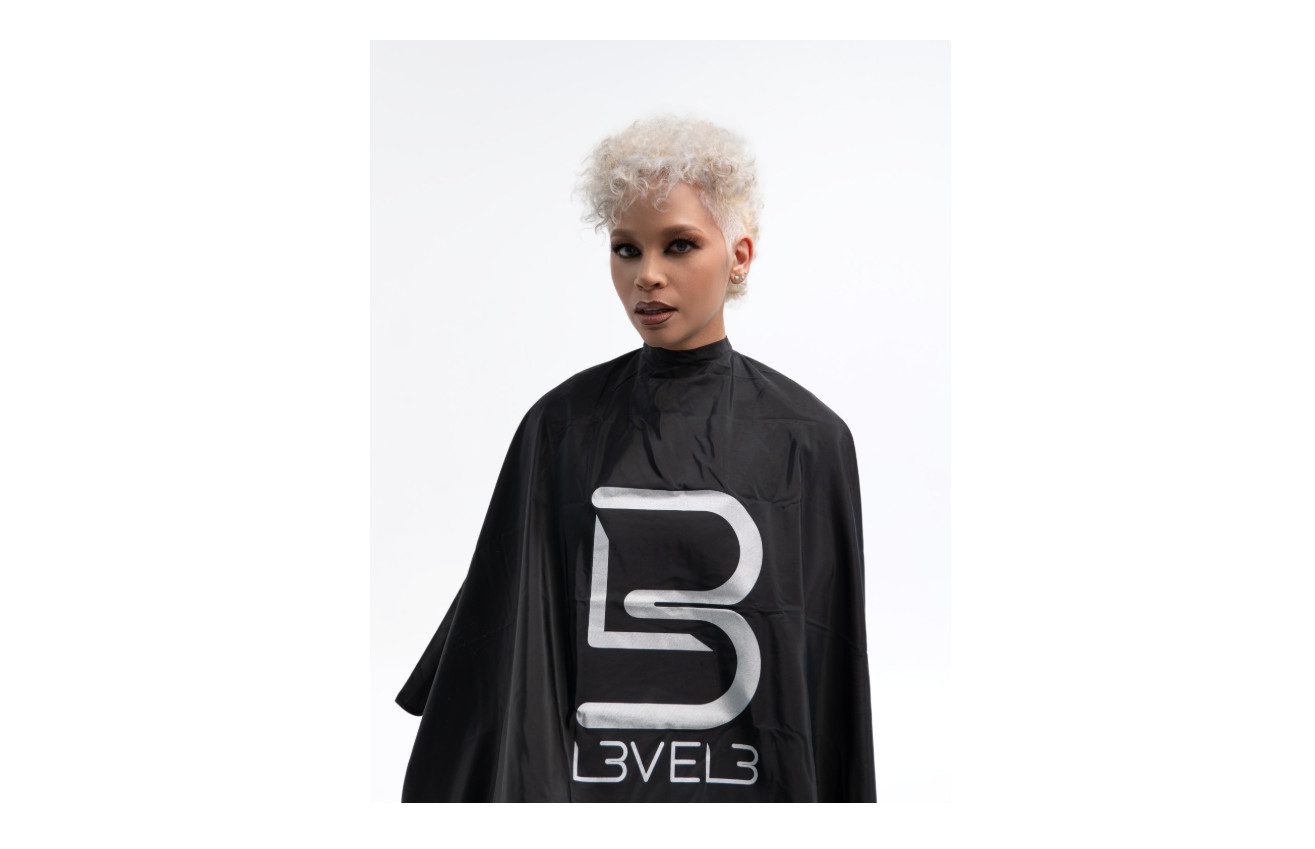 L3VEL3™ Distribution and Corporate Umhängeschürze L3VEL3 Cape Schwarz