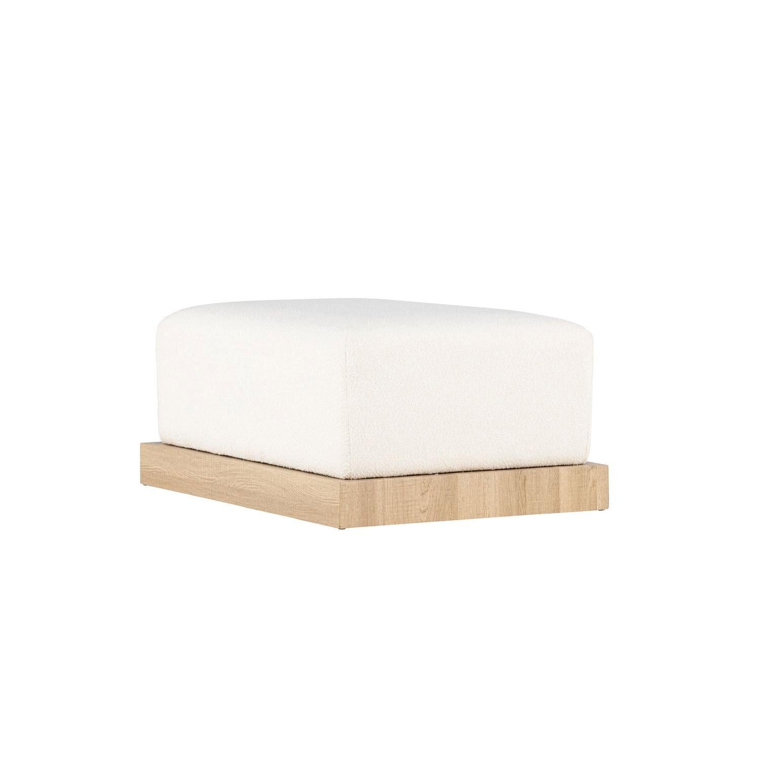 Venture Home Pouf