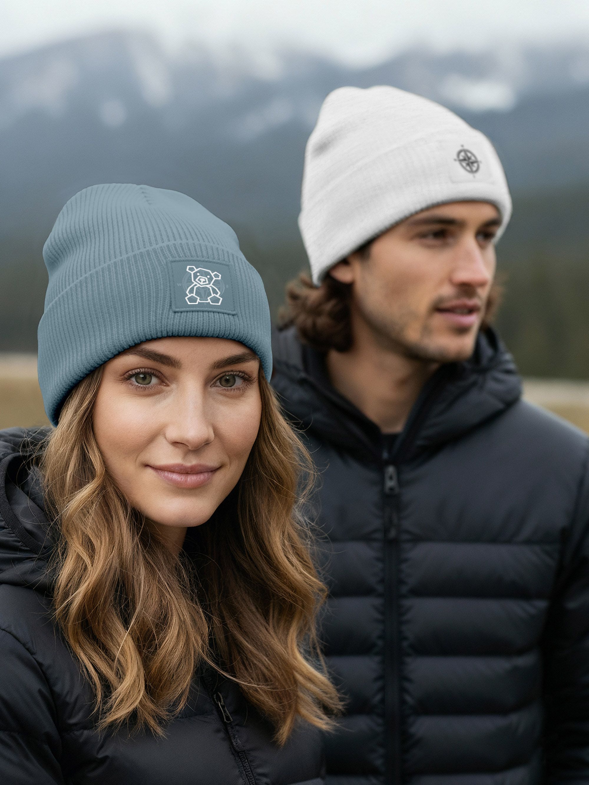 Neverless Strickmütze Damen Beanie Patch Polygon Teddy Bär Aufdruck Print Wintermütze