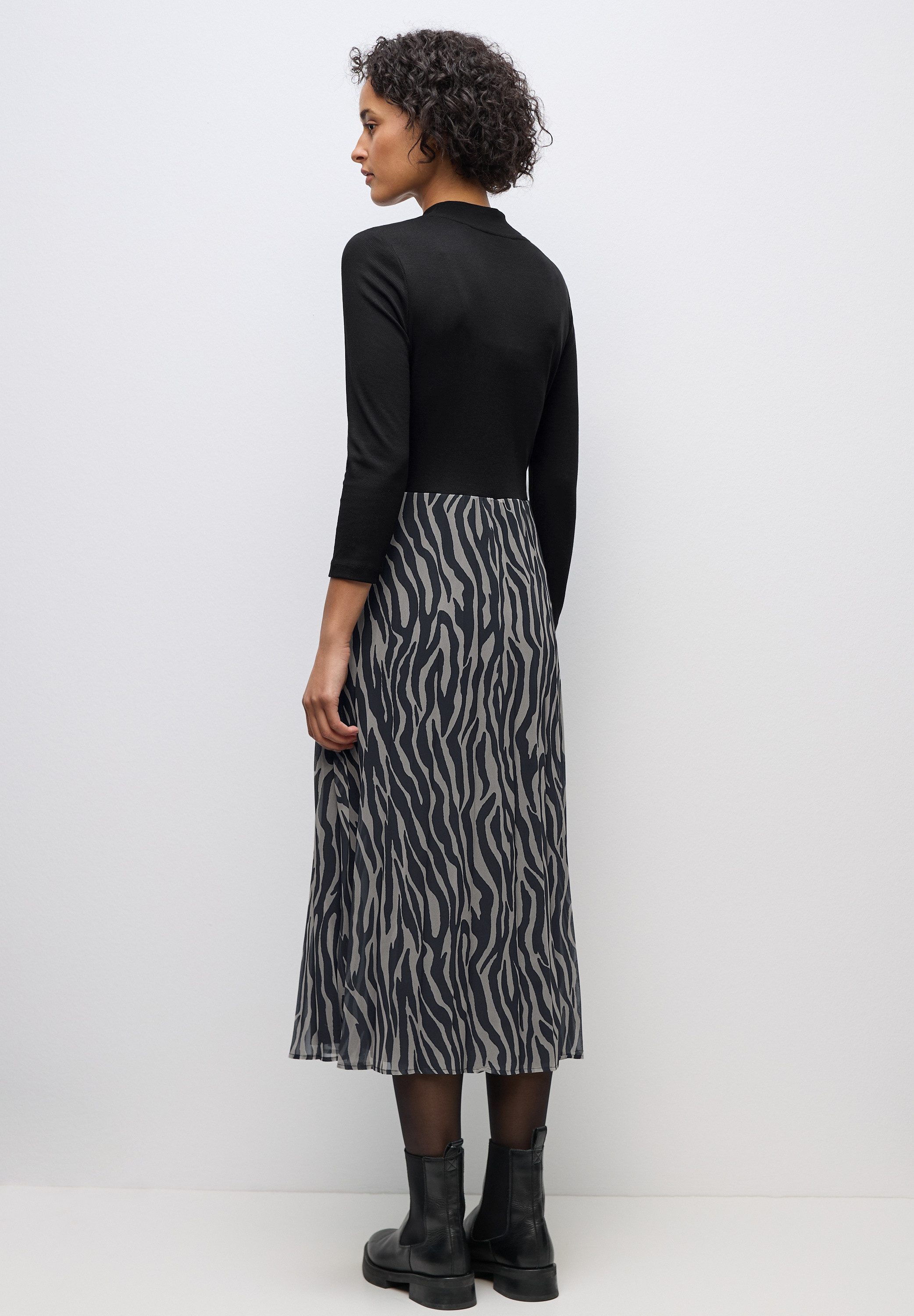 STREET ONE Midikleid mit Zebramuster günstig online kaufen