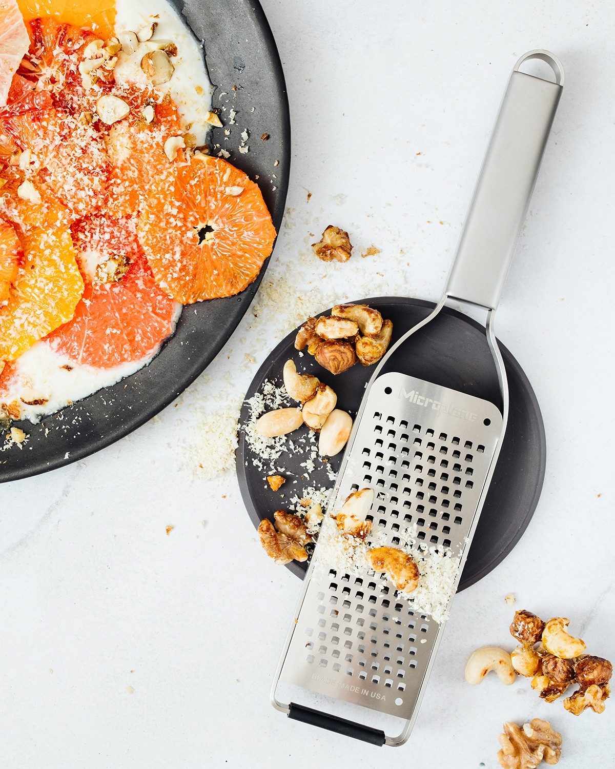 Microplane Küchenreibe Grobreibe PROFESSIONAL, L 31,5 cm, Edelstahl, mit Gummifuß