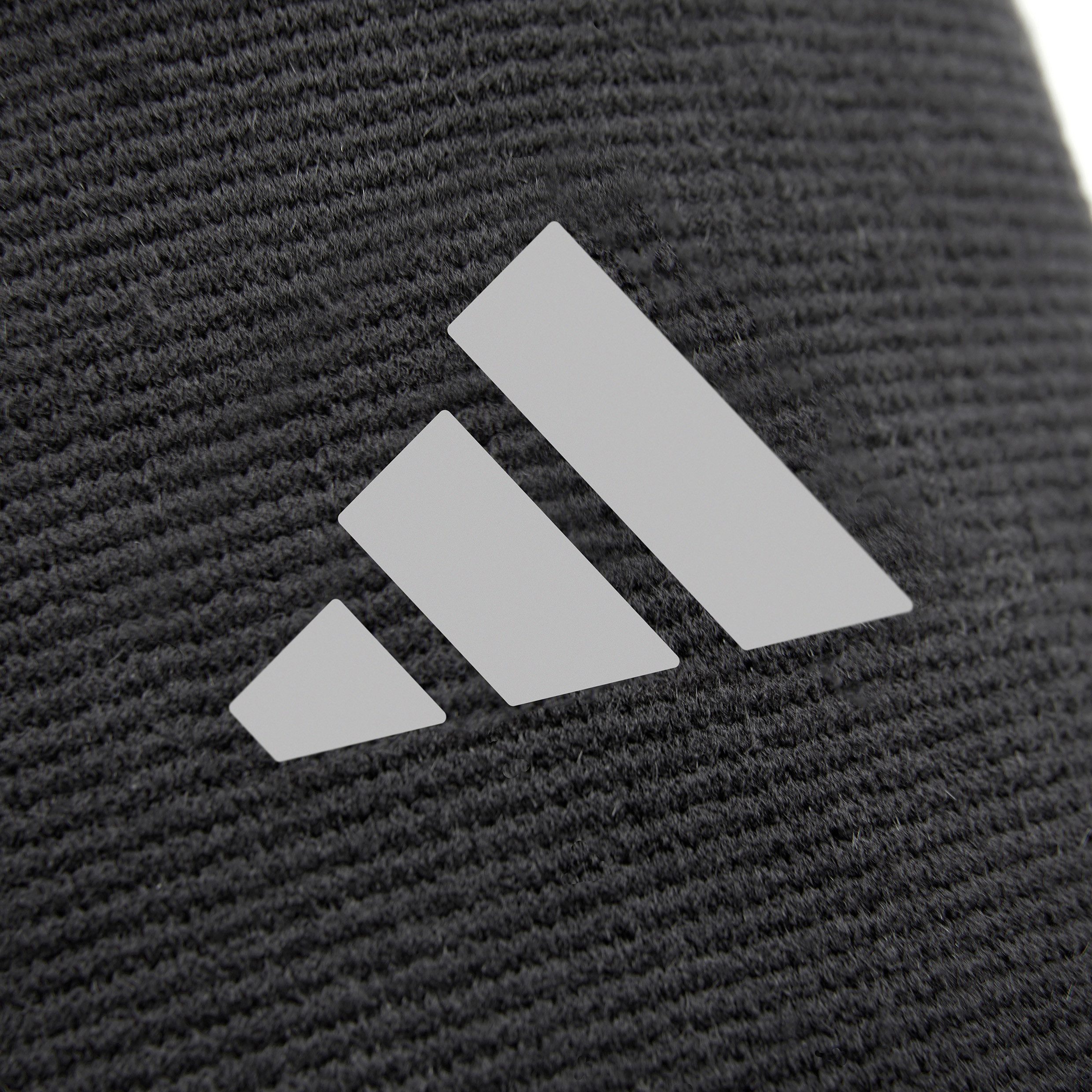 adidas Performance Kniebandage Performance Kniebandage, ergonomisch geformte Bandage