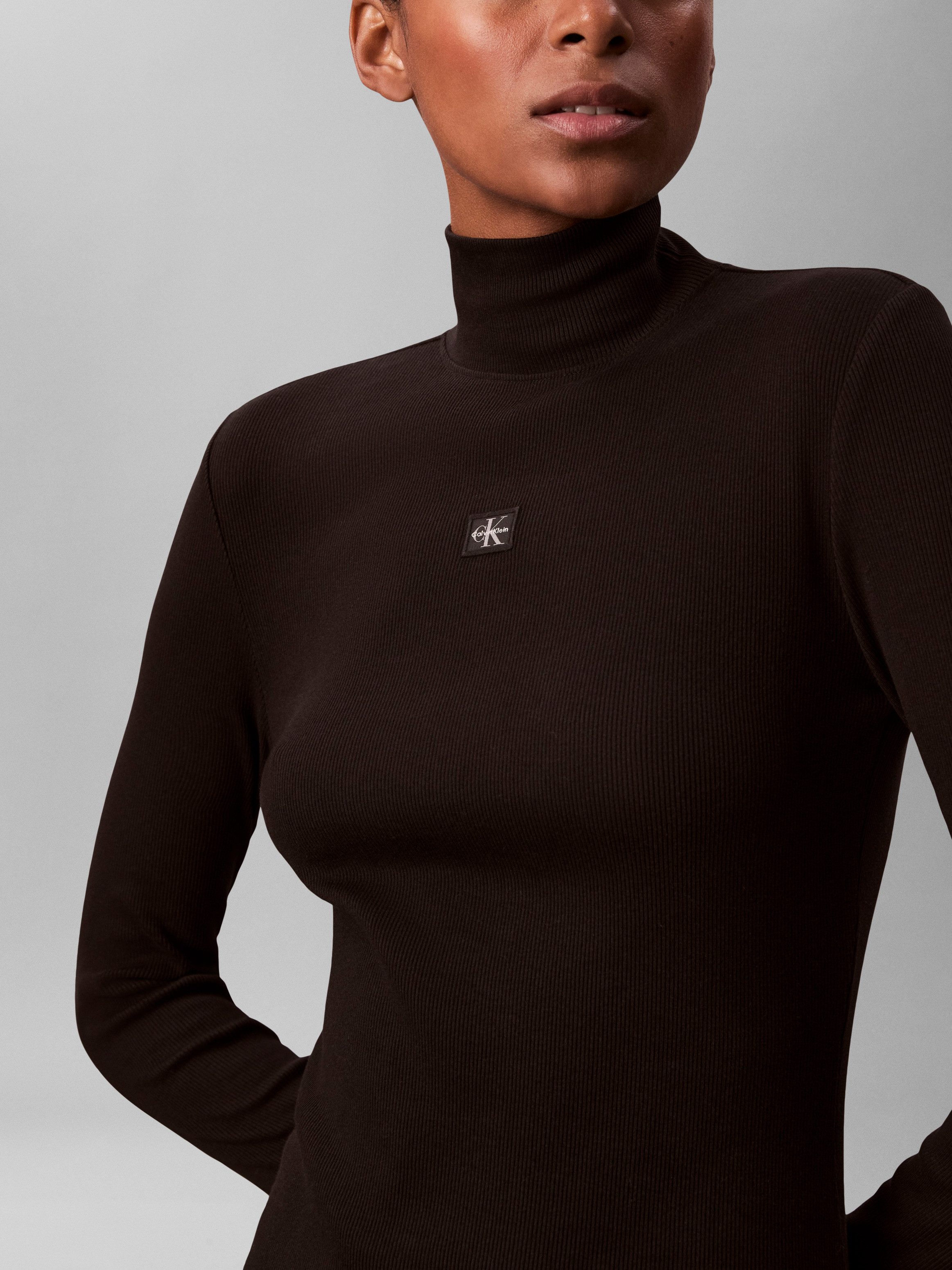 Calvin Klein Jeans Minikleid Figurbetonte Passform mit Stehkragen