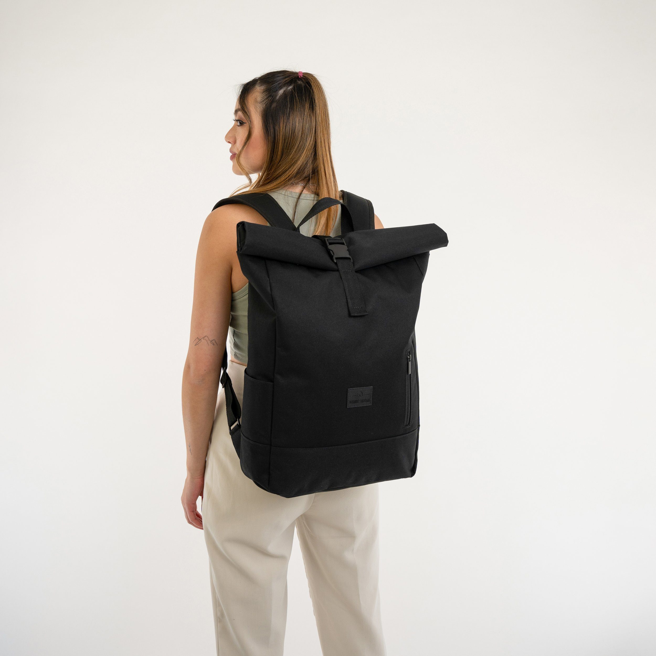 Johnny Urban Cityrucksack Robin Large, Rolltop Damen Herren, Laptop Fach (1-tlg), Wasserabweisend