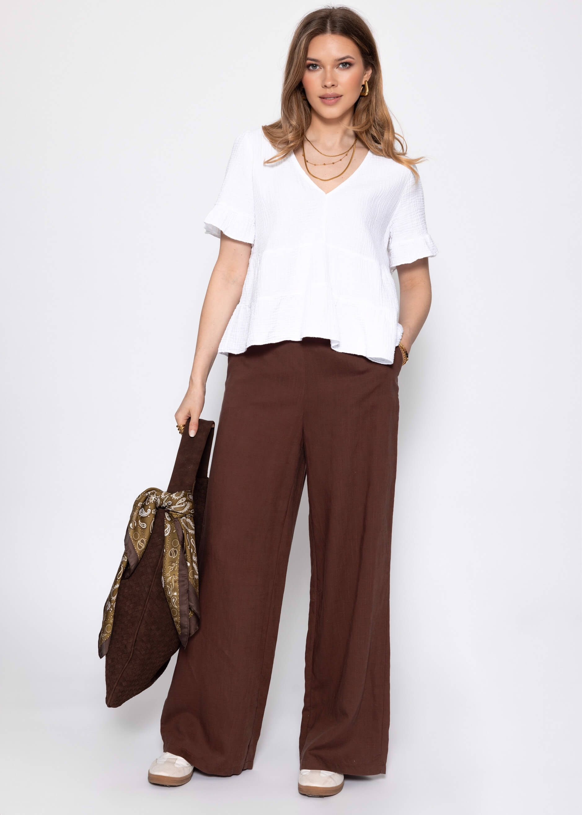 SASSYCLASSY Kurzarmshirt Musselin Shirt mit Volants für Damen Leichtes Baumwolltop mit tiefem V-Ausschnitt im oversized Fit