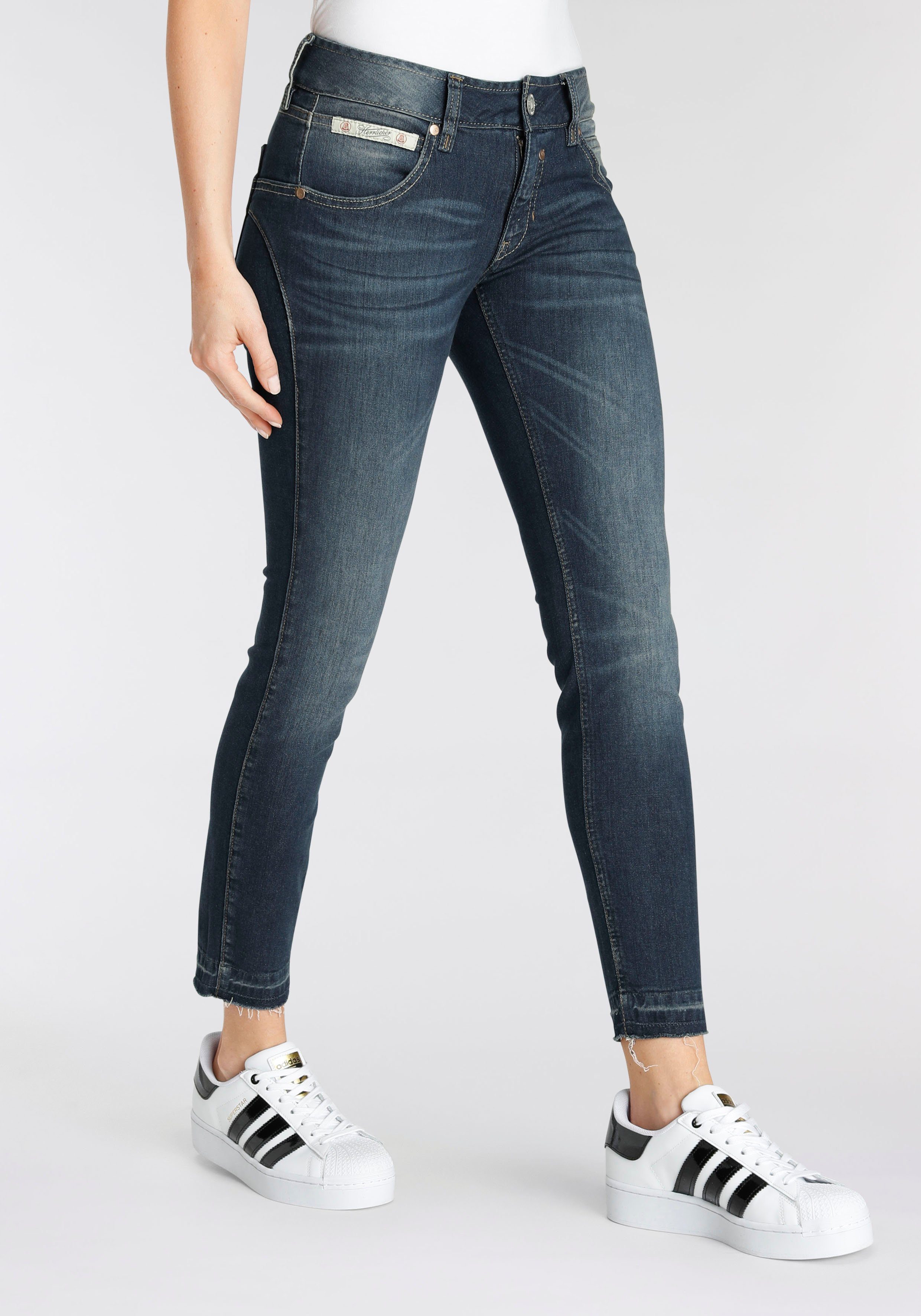 Herrlicher Slim-fit-Jeans TOUCH in 7/8 Länge und ausgefranstem Hosensaum,  Hoher Tragekomfort dank Elasthan