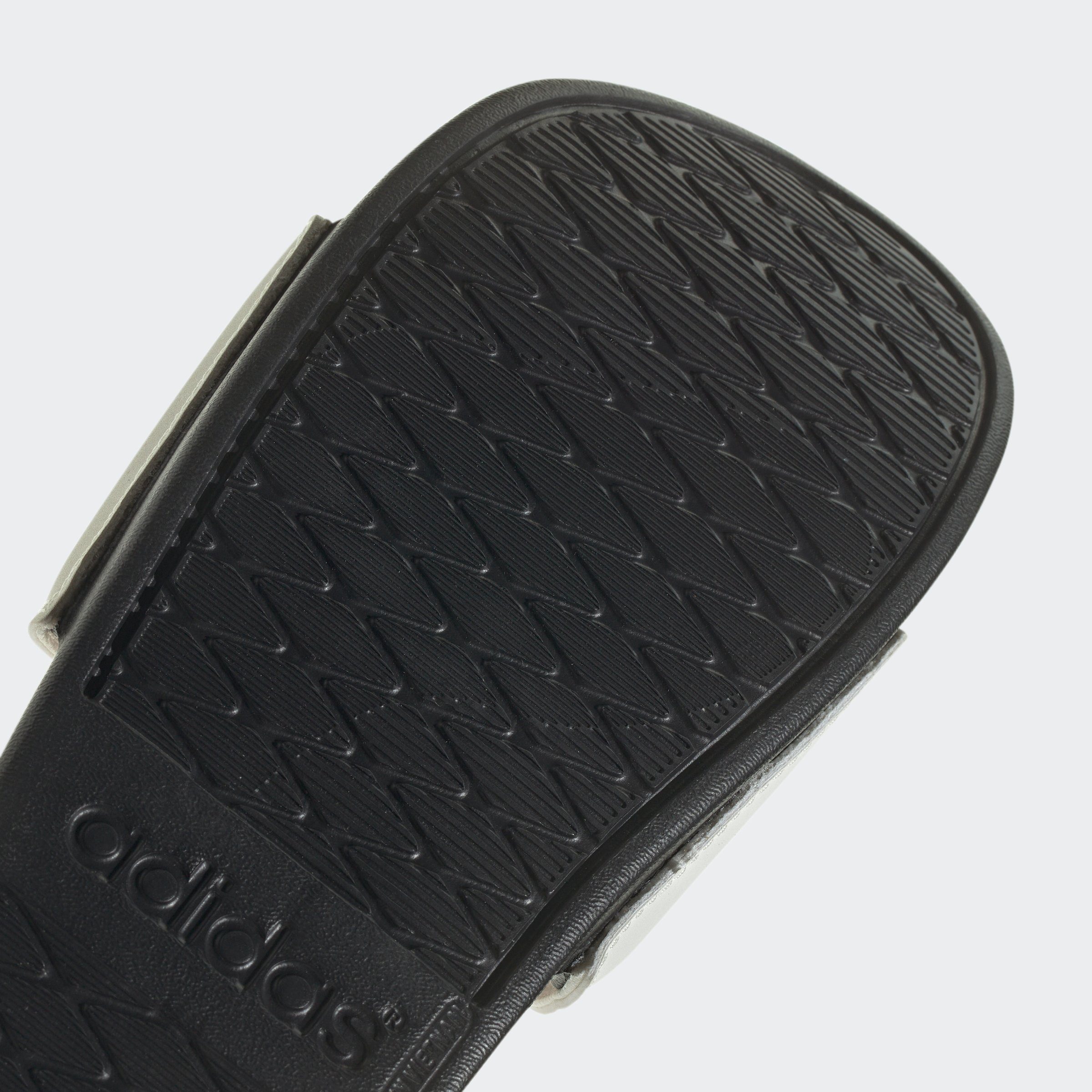 adidas Sportswear COMFORT ADILETTE Badesandale Black / Core Black Off / Core White