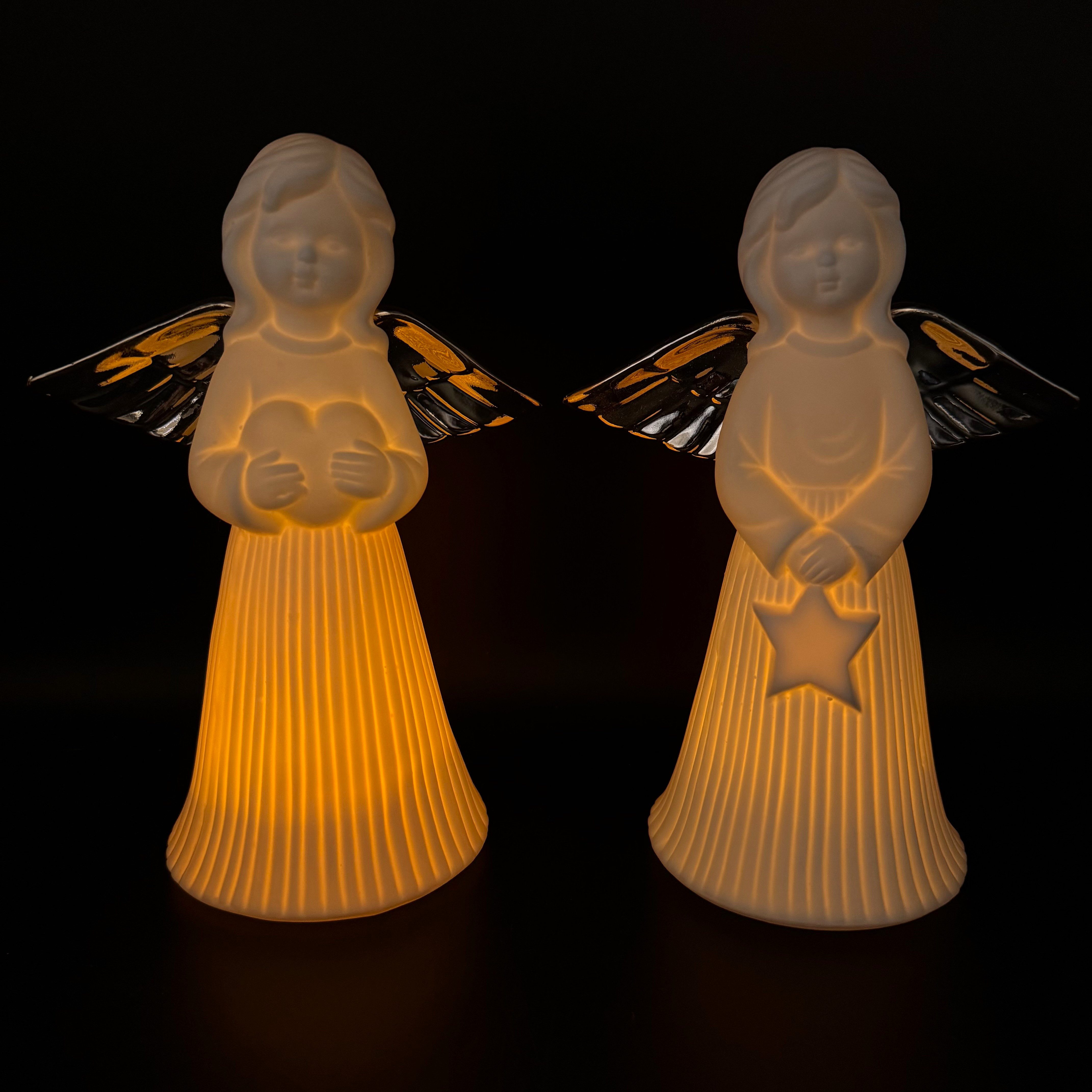 Online-Fuchs LED-Dekofigur 2 süße Engel aus Keramik mit LED-Beleuchtung und 6-Stunden Timer (mit glänzend goldenen Flügeln, warmweiß oder seichter Farbwechsel), Dekoration zum Herbst, Winter und zu Weihnachten