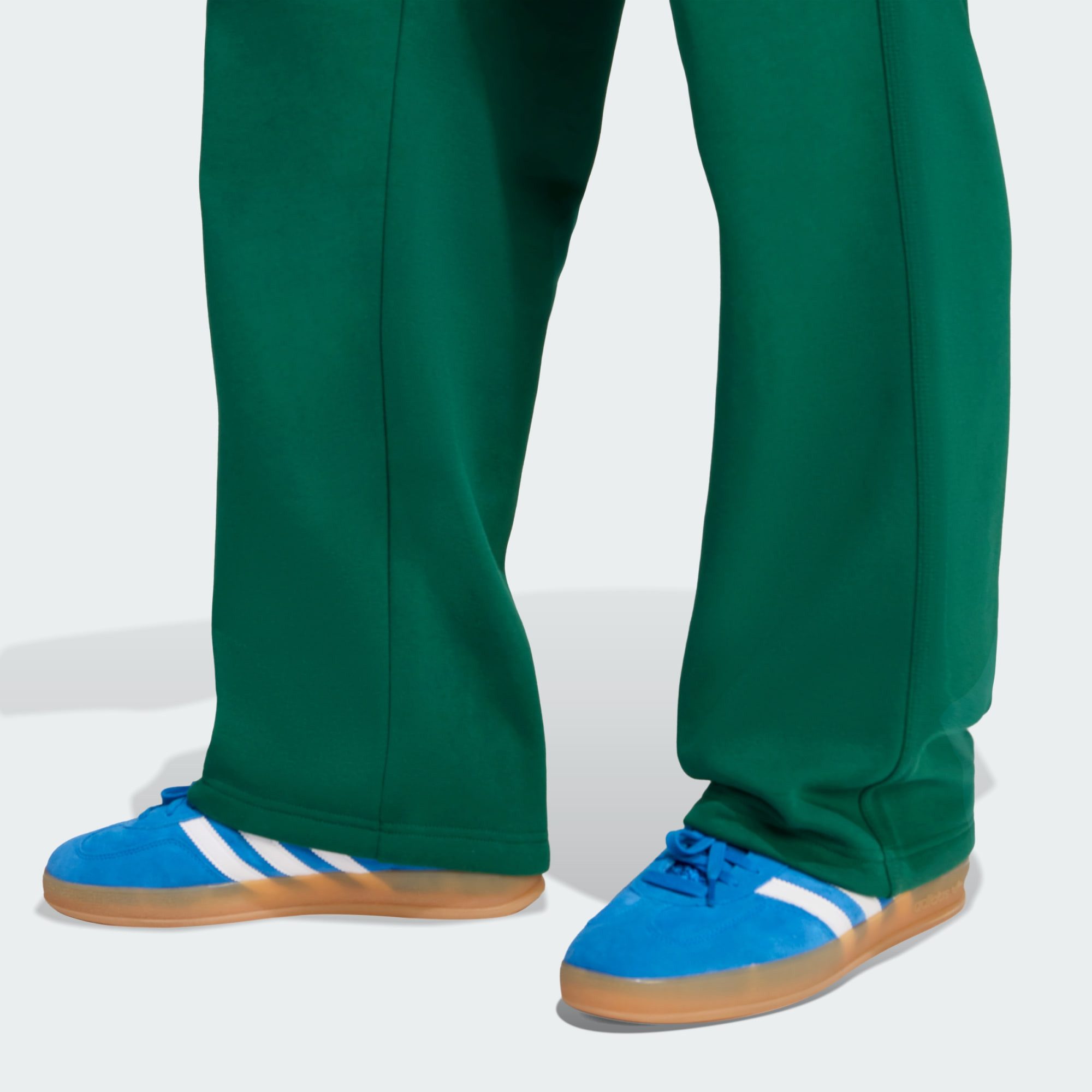 adidas Originals Jogginghose TREFOIL ESSENTIALS HOSE, BEINABSCHLÜSSE OHNE SAUM (1-tlg)
