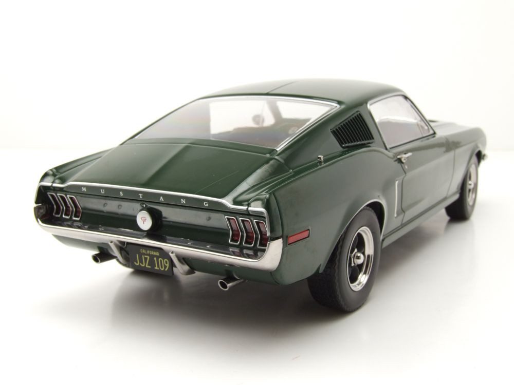 KK Scale Modellauto Ford Mustang GT Fastback 1968 grün metallic Bullitt, Maßstab 1:18