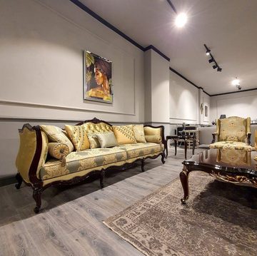 Casa Padrino Sessel Luxus Barock Ohrensessel Gold / Mehrfarbig / Schwarz - Prunkvoller Wohnzimmer Sessel mit elegantem Muster - Barock Möbel