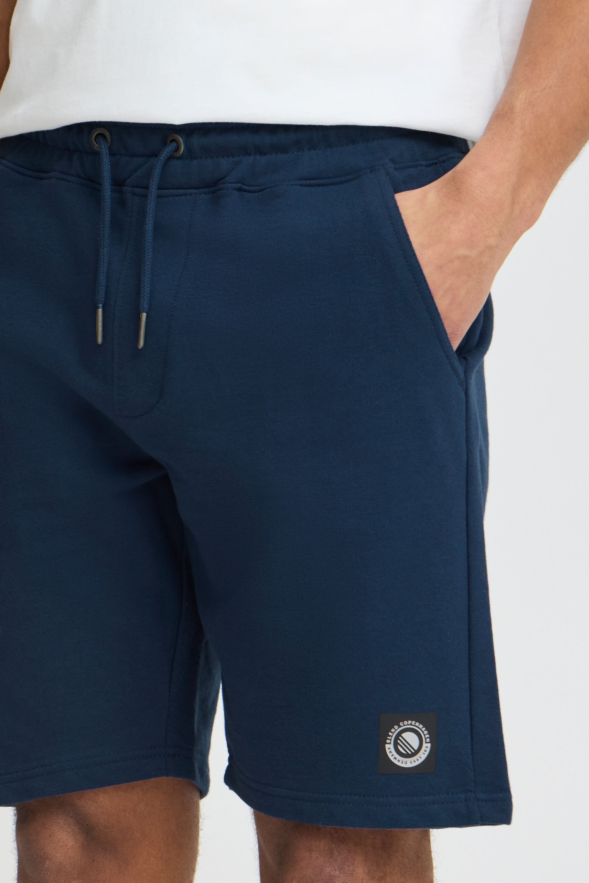 Blend Sweatshorts BHJunis Gemütliche Sweatshorts mit Taschen – Bild 5 von 5