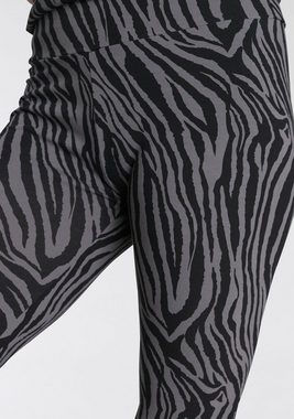 PUMA Leggings ESS+ Tiger AOP Leggings