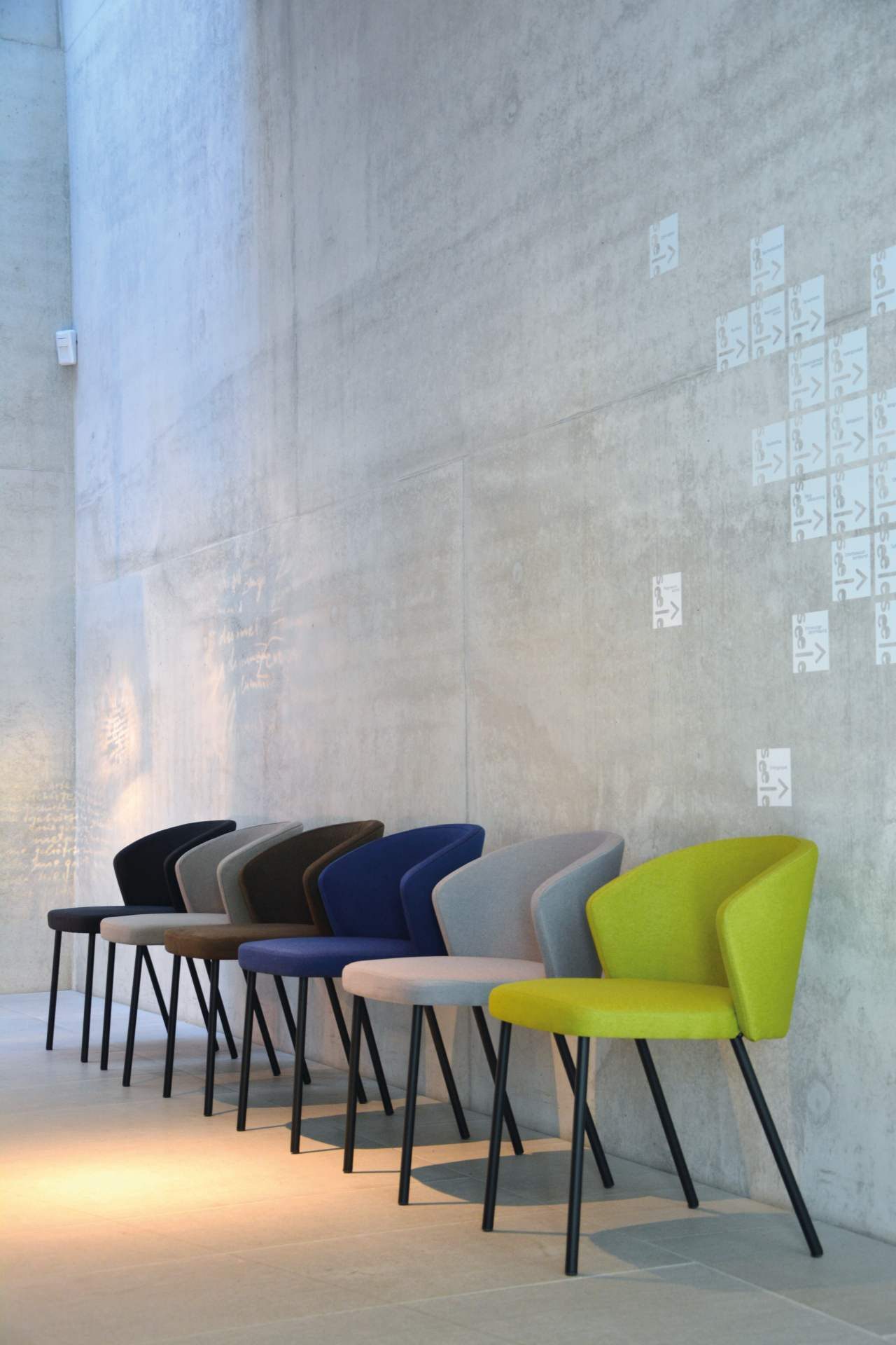 jankurtz Stuhl Mila mit Stoffbezug, Schwarz