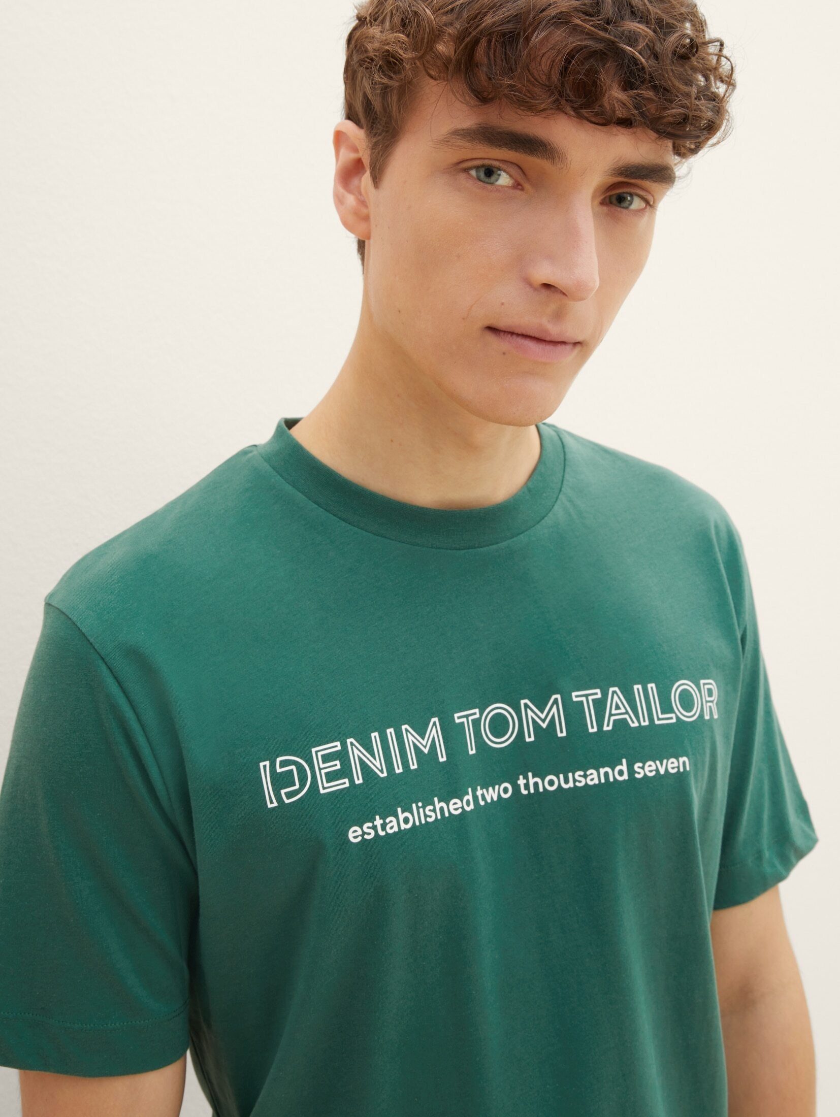 Green Hunter Denim T-Shirt TAILOR mit TOM T-Shirt Logoprint