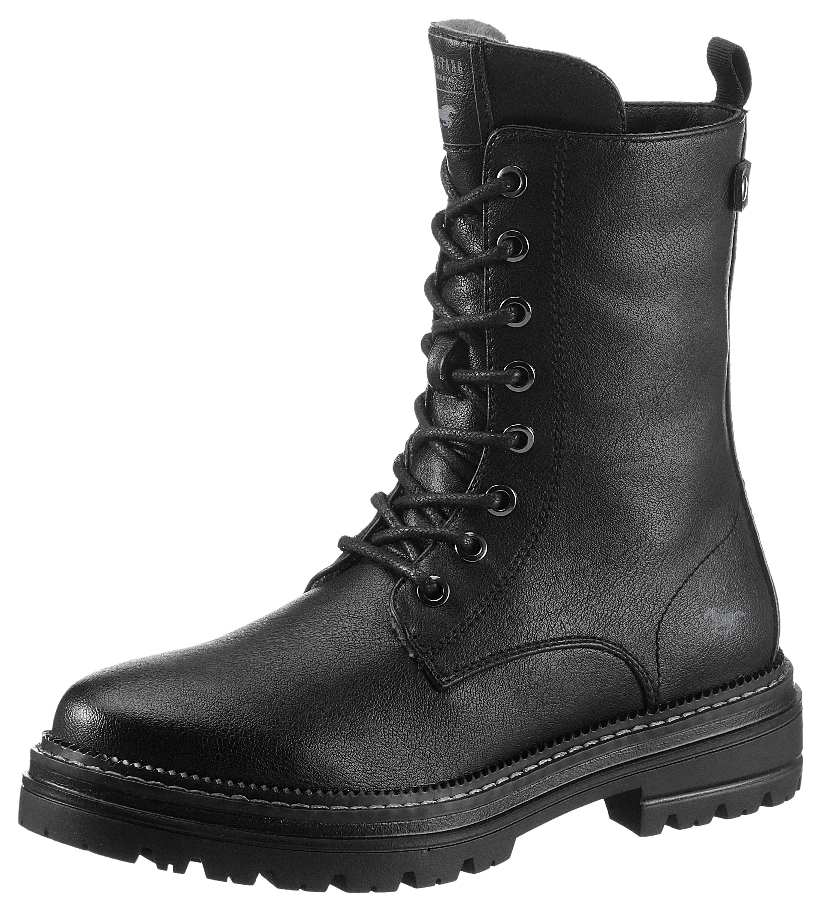 Schnürboots