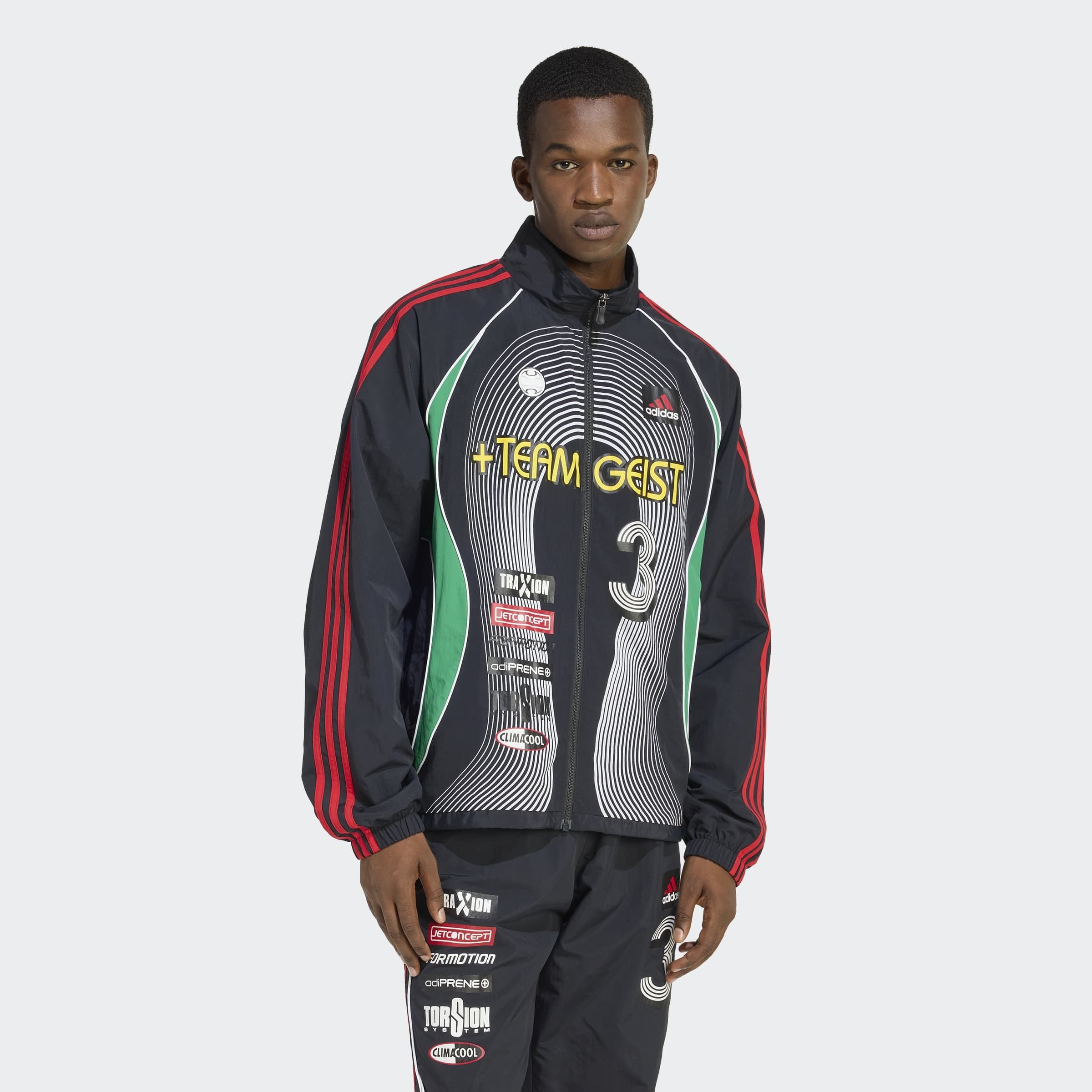 adidas Originals Trainingsjacke GFX TRACK TOP lockere Passform, aus weichem günstig online kaufen
