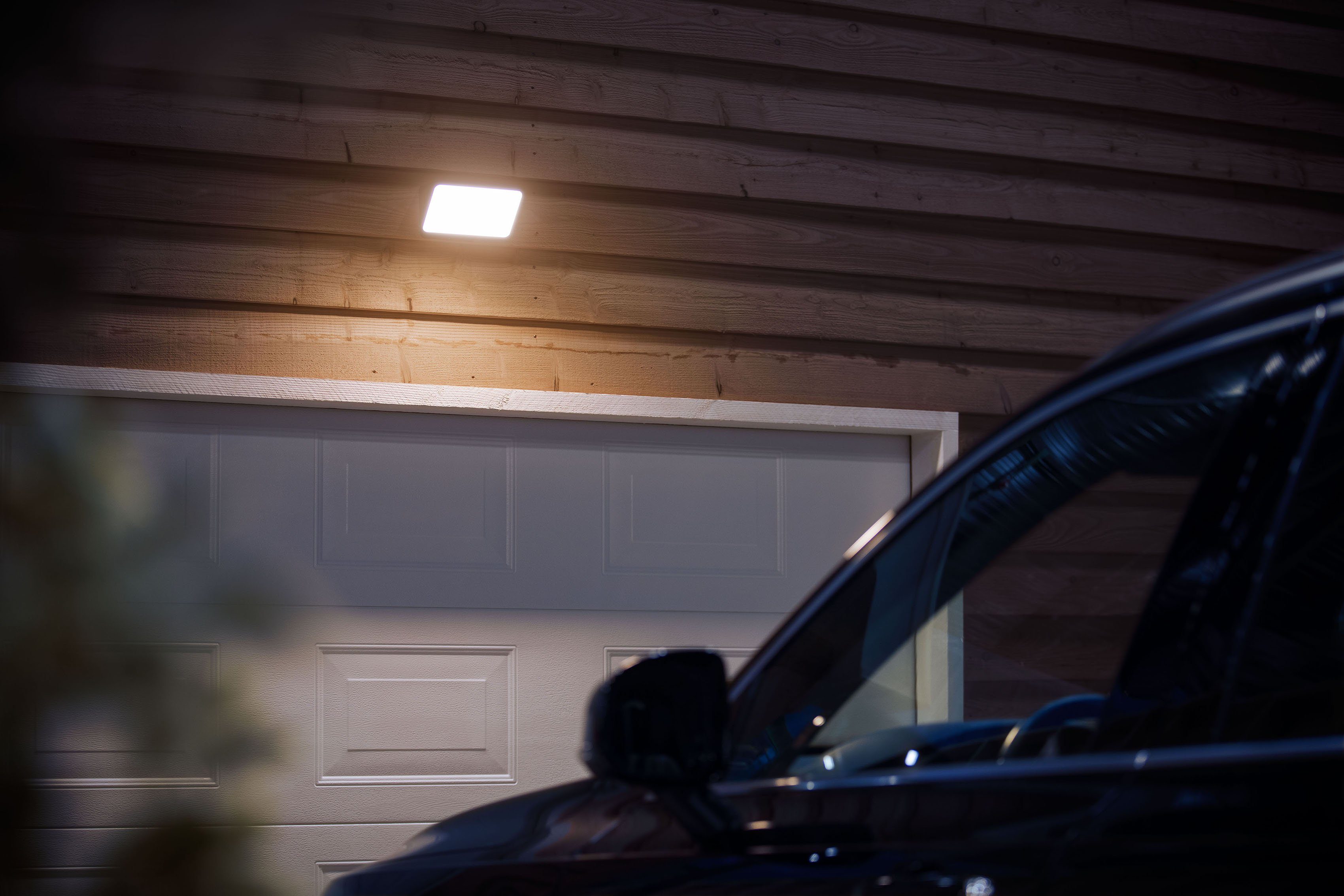 Philips Hue Kaltweiß, Extra-Warmweiß, Home, Smart LED integriert, Tageslichtweiß, fest Leuchtdauer Dimmfunktion, Helligkeitsstufen, Außen-Wandleuchte mehrere Neutralweiß, Warmweiß einstellbar, Discover, LED
