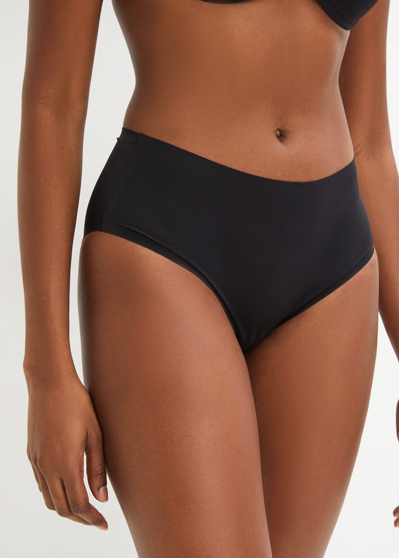 bonprix Panty (Packung, 3-St) nahtlose Verarbeitung, unsichtbar unter der Kleidung