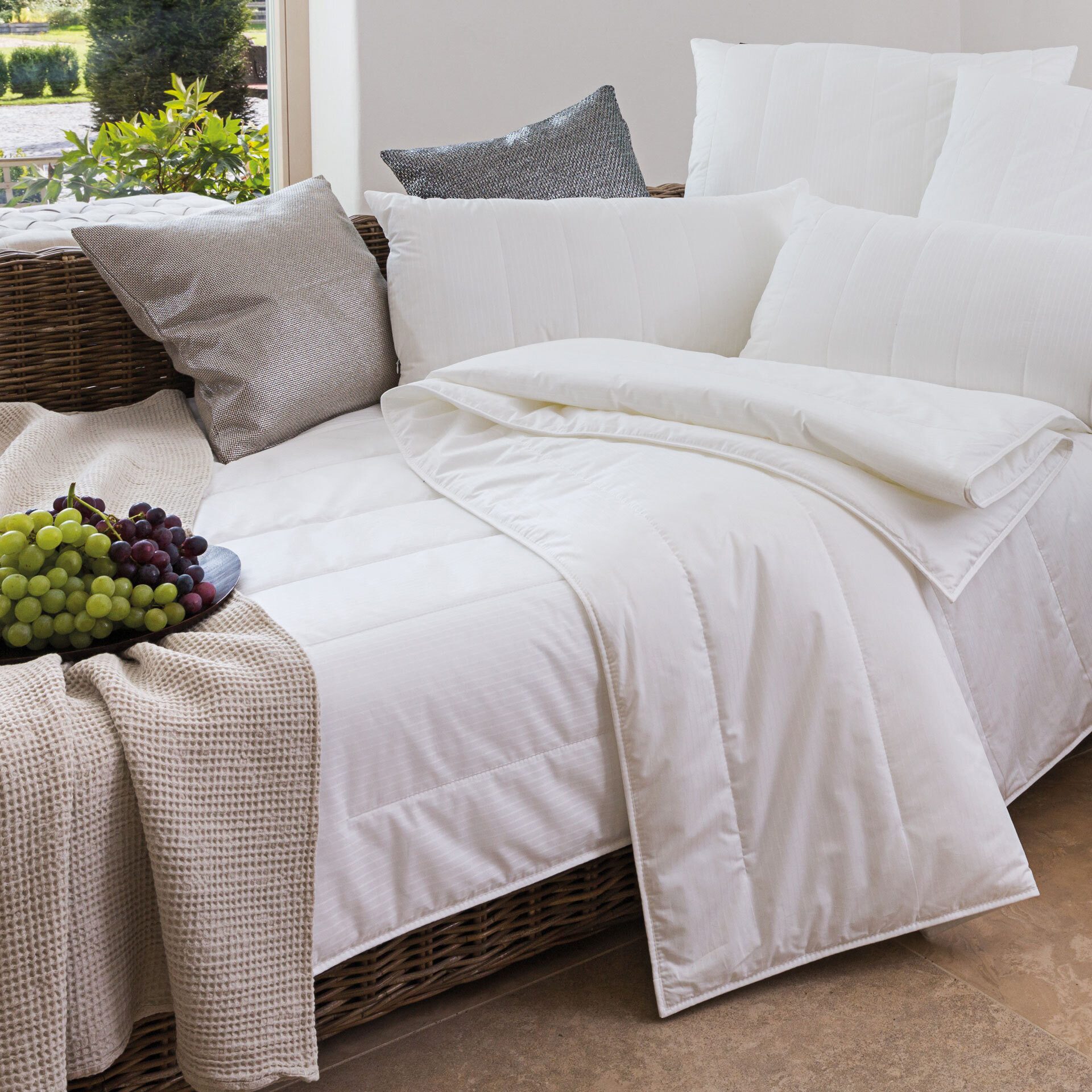 Centa-Star Microfaserbettdecke Royal Limited Sommerdecke, Füllung: günstig online kaufen