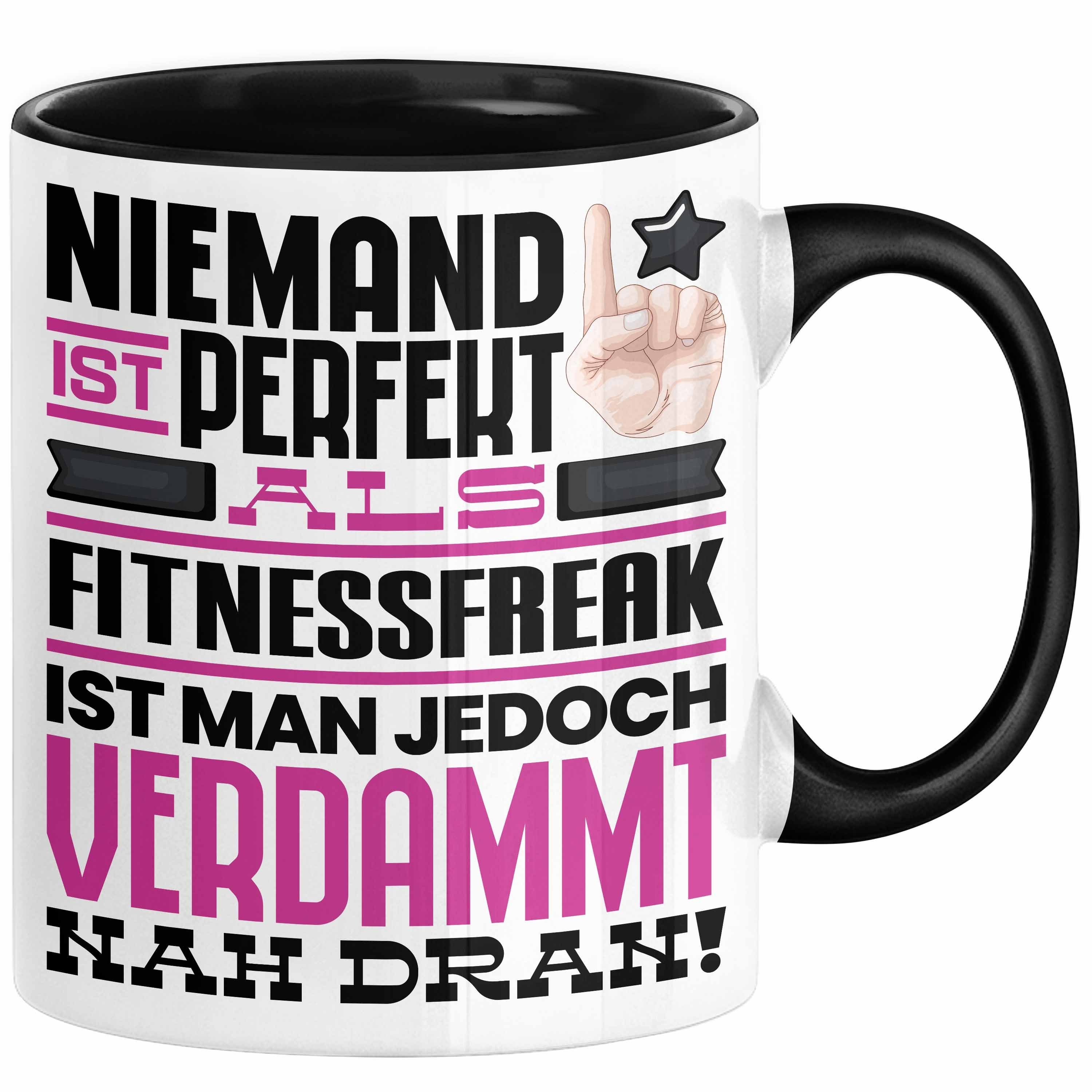 Trendation Tasse Fitnessfreak Geschenk Tasse Lustige Geschenkidee für Fitnessfreak Gebu