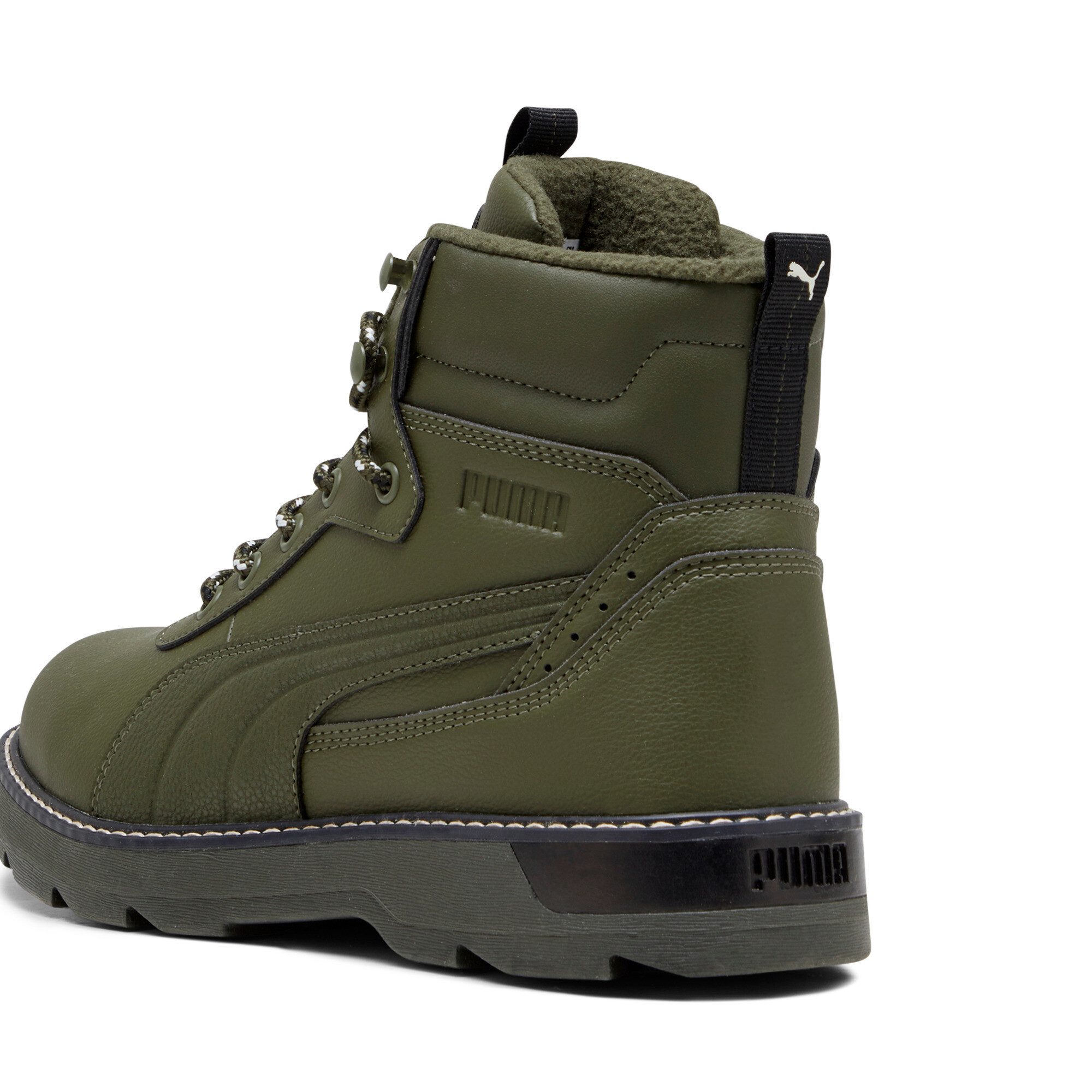 PUMA DESIERTO V3 Winterboots knöchelhohe Form, mit Schnürung, warm gefüttert