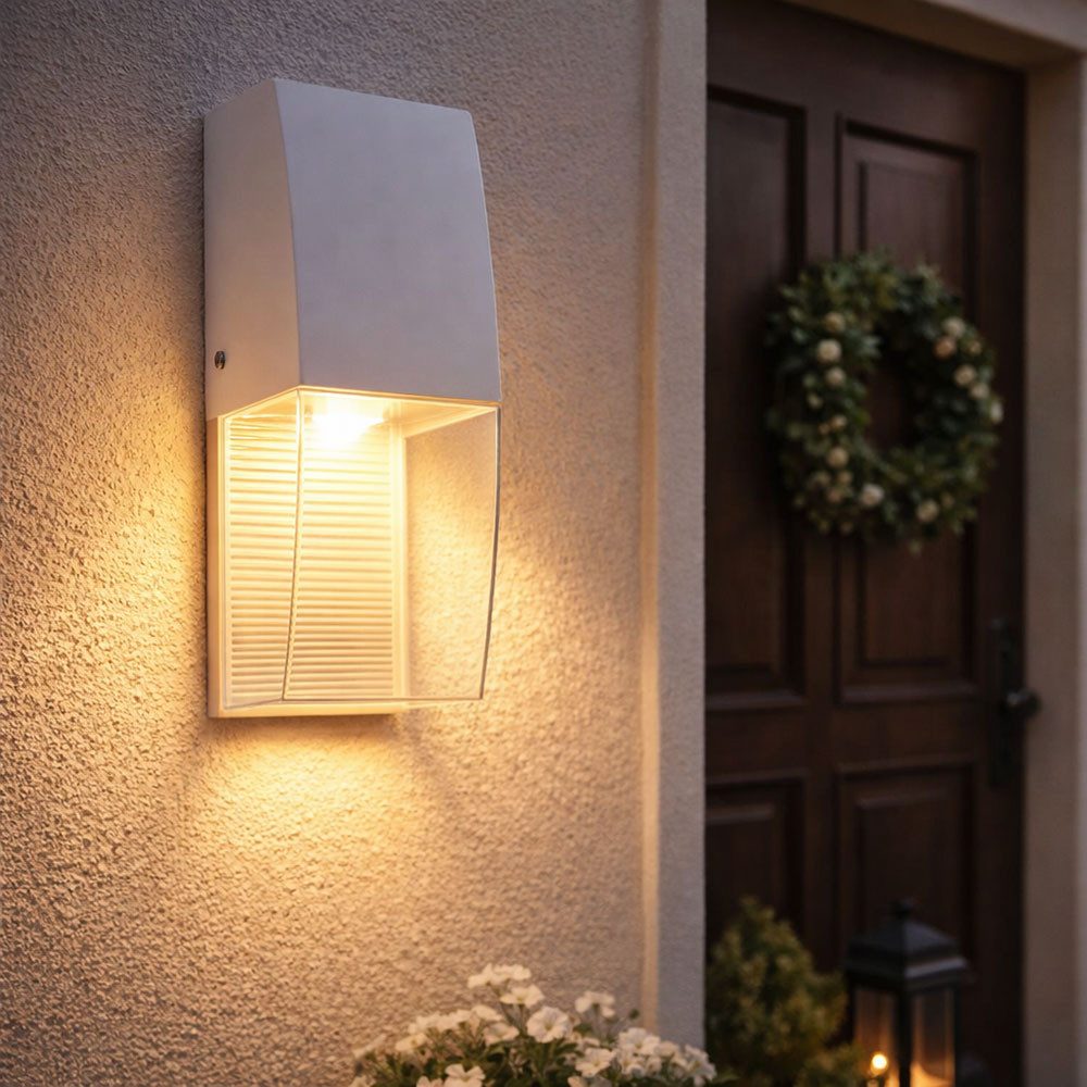 EGLO LED Außen-Wandleuchte, LED-Leuchtmittel fest verbaut, Warmweiß, Wandlampe Außenleuchte Fassadenlampe weiß LED Haustürlampe abwärts