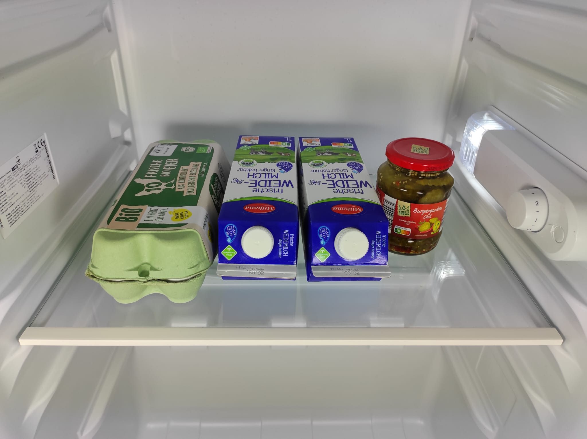 dieGlasschmiede Einlegeboden Kühlschrank, mit Kantenschutzleiste, Breite: 43cm, verschiedene Tiefen
