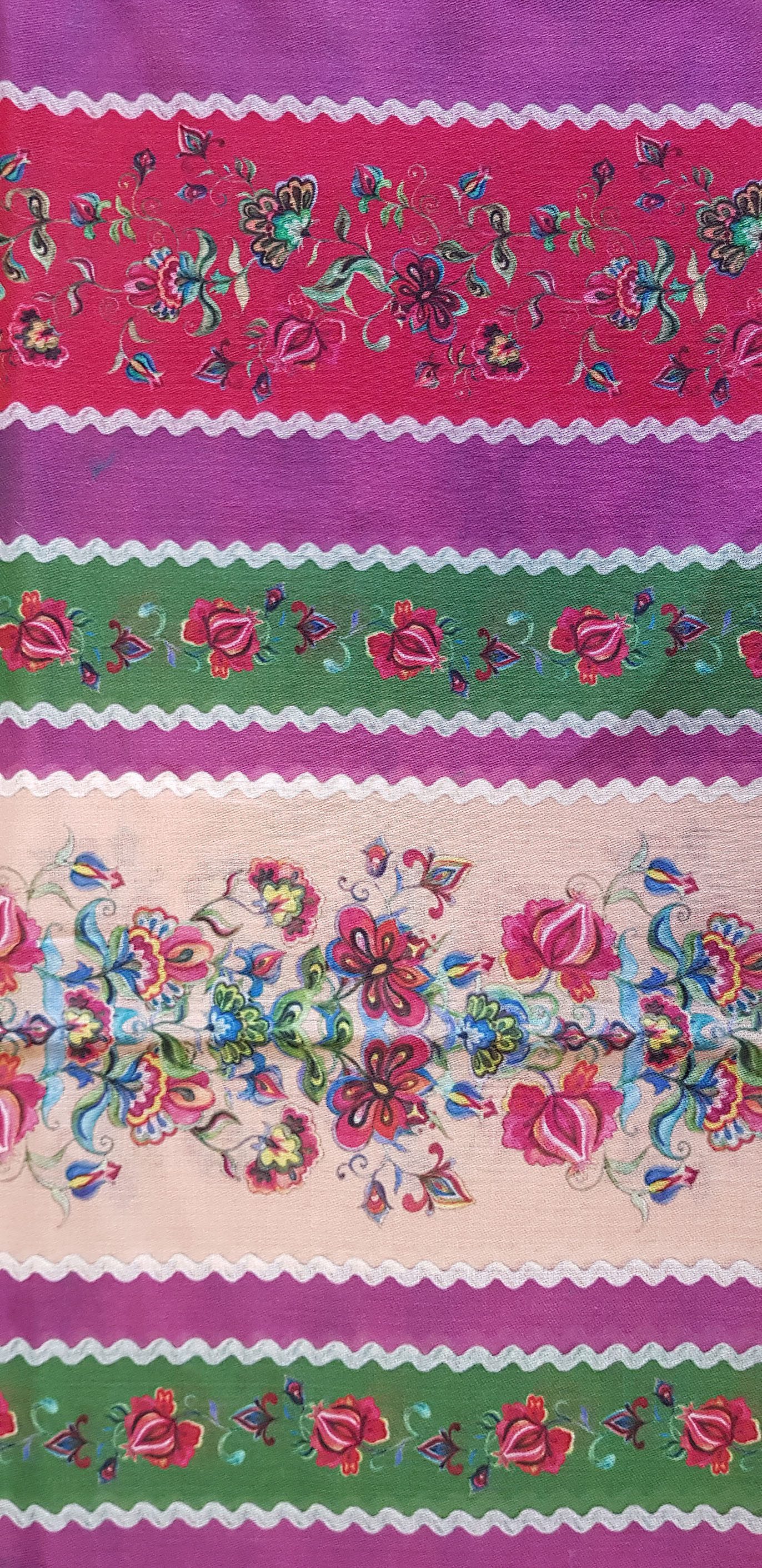 Moschen-Bayern Seidenschal Trachtentuch Damen Tuch Halstuch Trachtenschal Schal Damenschal, edler italienischer "Fiocco Twill"