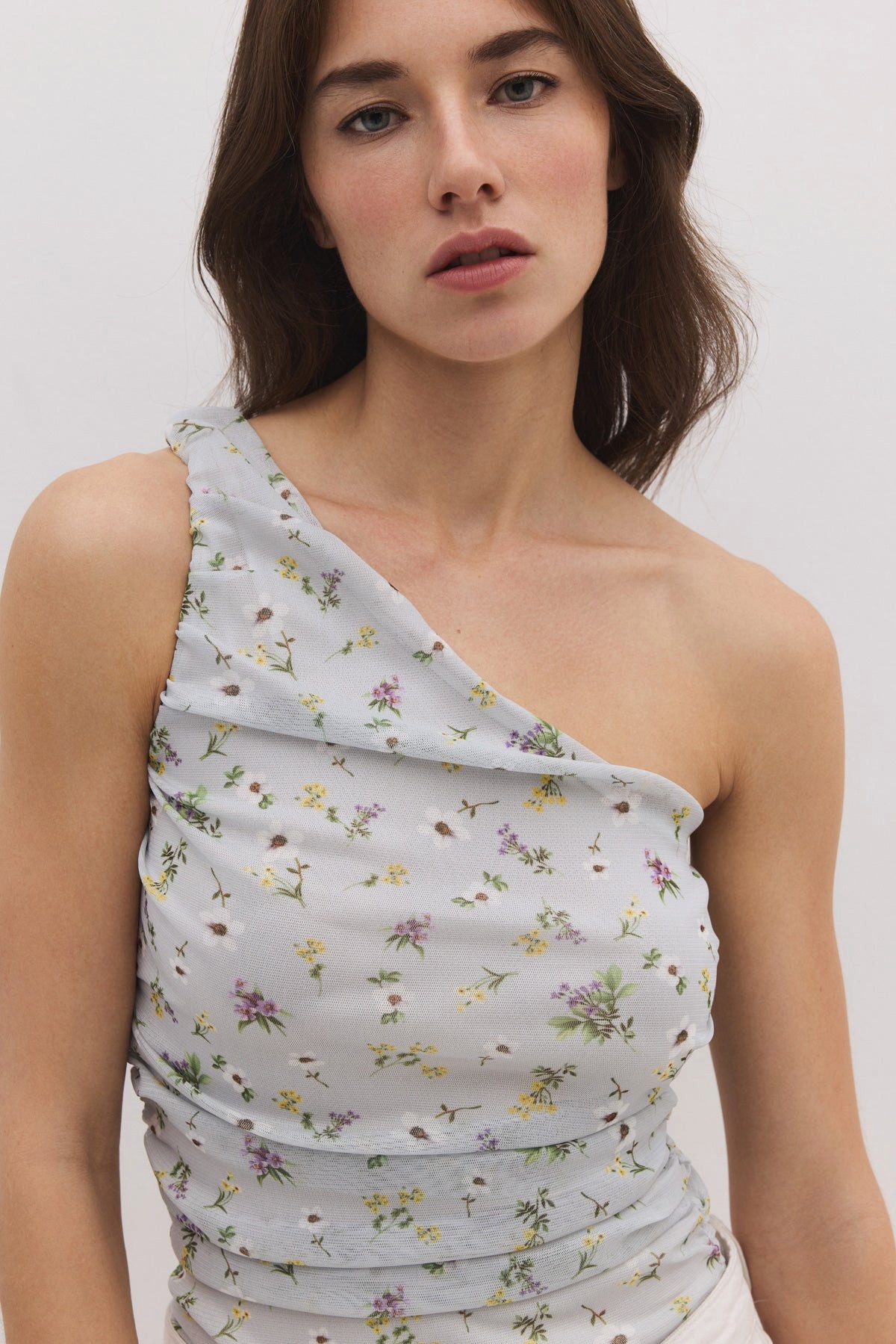 No Matter What Kurzarmbody Asymmetrischer Body mit Druckknöpfen
