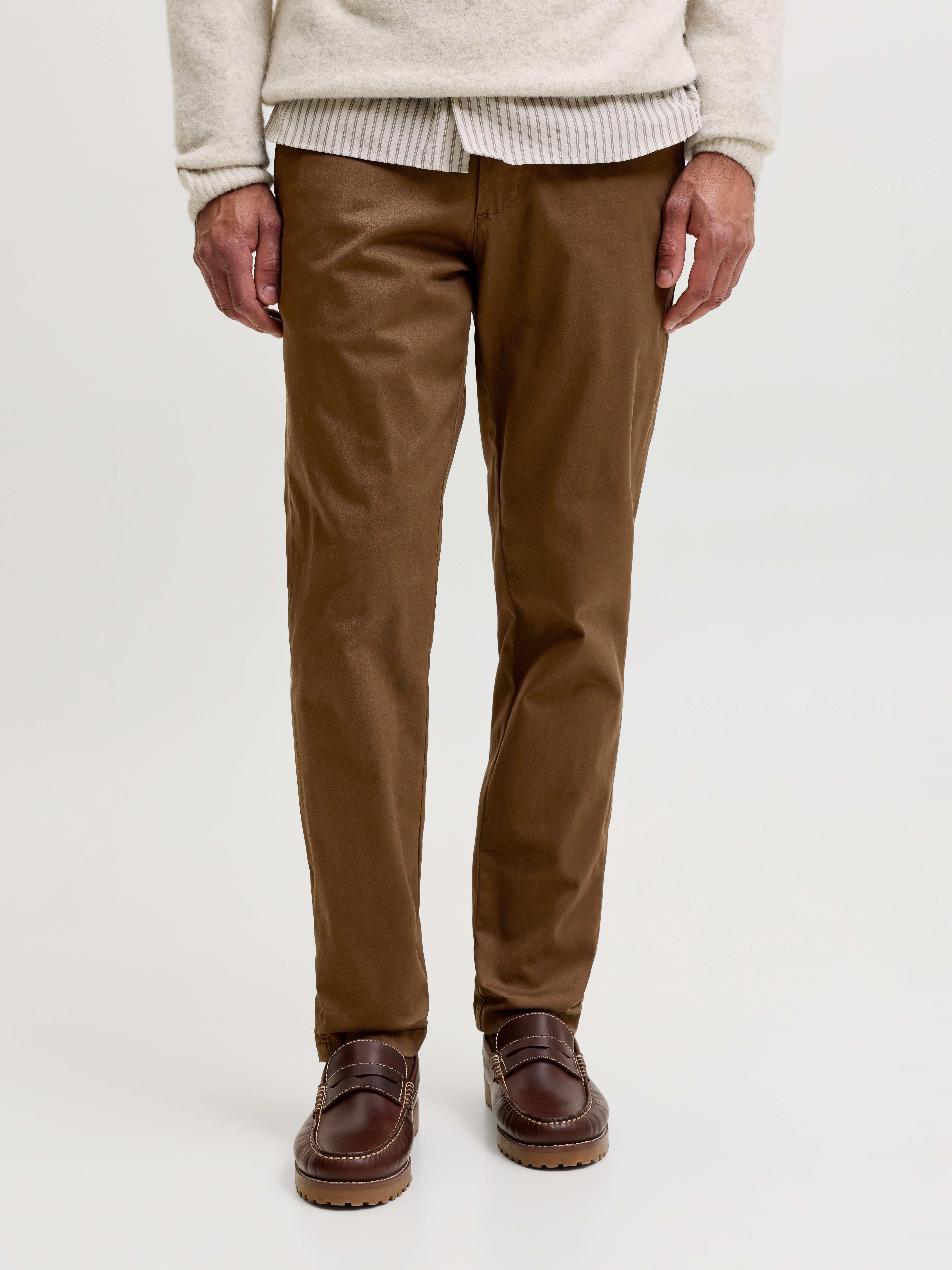 Jack & Jones Chinohose JJIMARCO mit Badge und hohem Tragekomfort unifarben, modisch, slim fit, Baumwollmischung