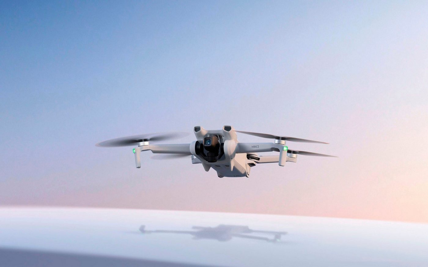 DJI Mini 3 & DJI RC Drohne Drohne weiß