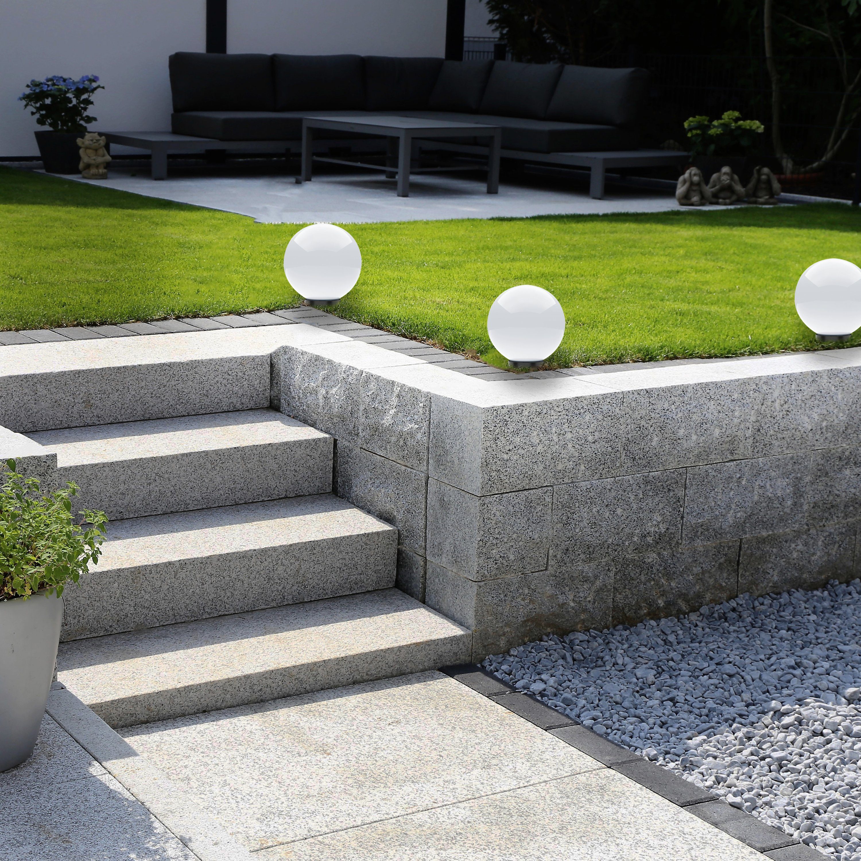 SellTec Gartenstrahler Kugellampe KIRA SET, IP44 spritzwassergeschützt, ohne Leuchtmittel, individuell bestückbar, 2 SET Außenleuchte, IP44 Kugellampe opal