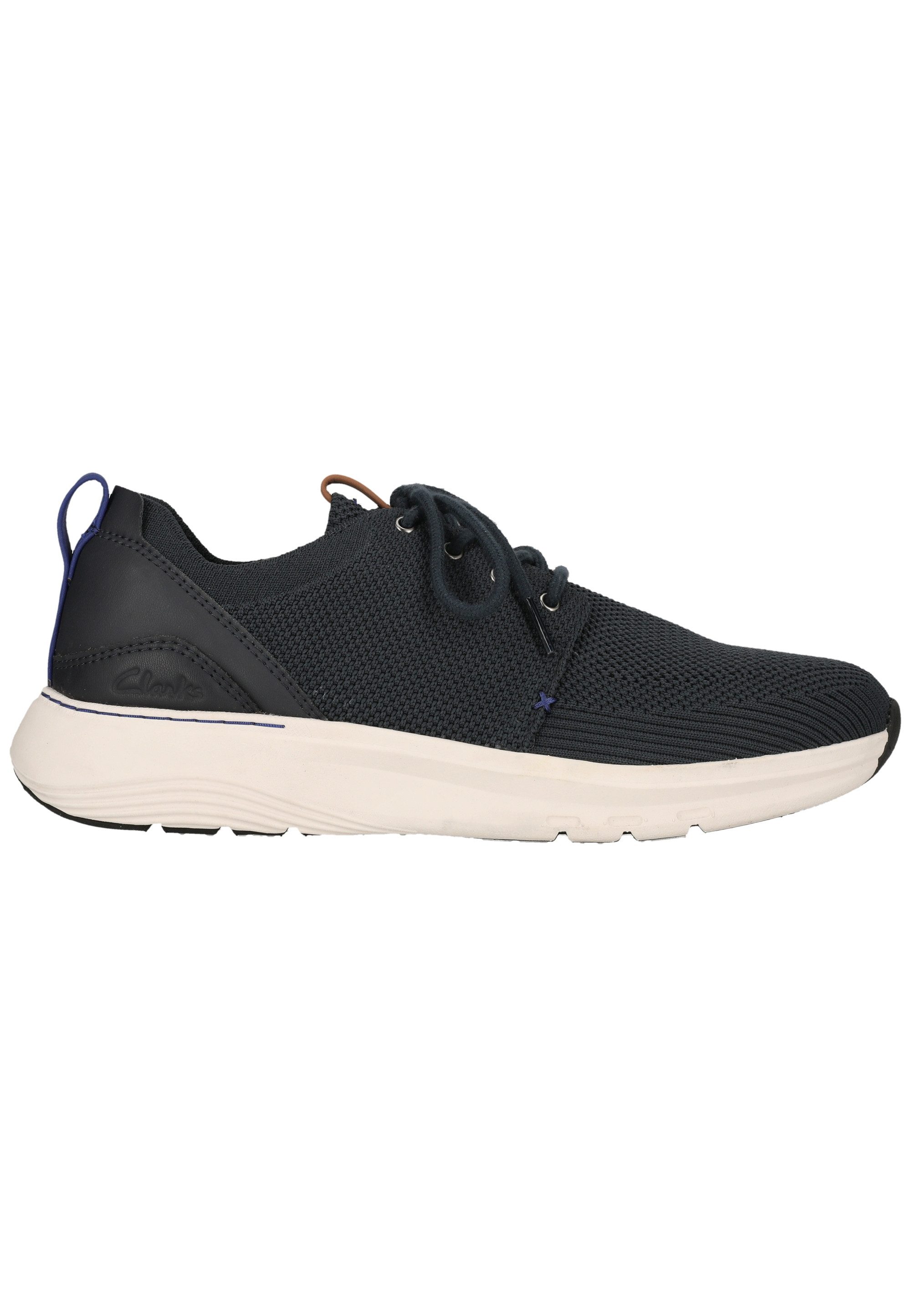 Clarks Motion Trek Sneaker mit fortschrittlicher Motion Tread Technologie
