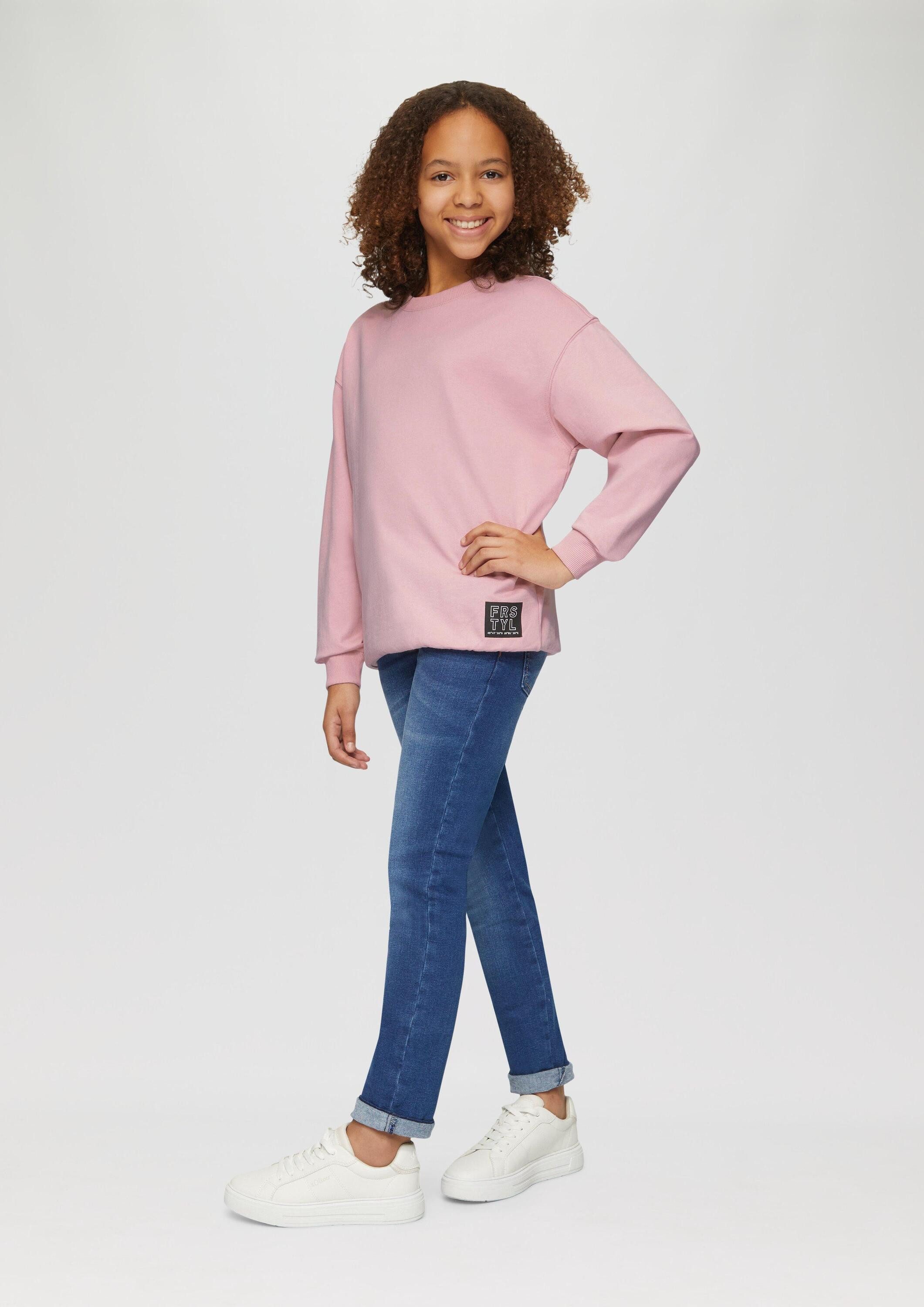 s.Oliver Sweatshirt Sweatshirt Unisex Sweatshirt mit Rippbündchen und Print – Bild 3 von 5