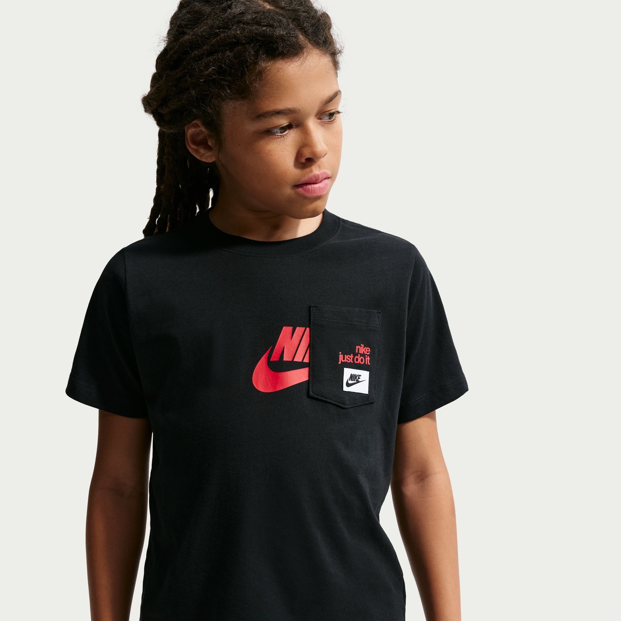 Nike Sportswear T-Shirt K NSW TEE PKT FUTURA Für Kinder und Jugendliche