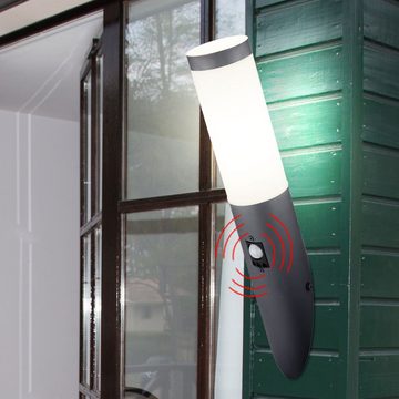 etc-shop LED Außen-Stehlampe, Leuchtmittel inklusive, Warmweiß, 2er Set Wand Fackeln Außen Lampen Bewegungsmelder Garten Balkon