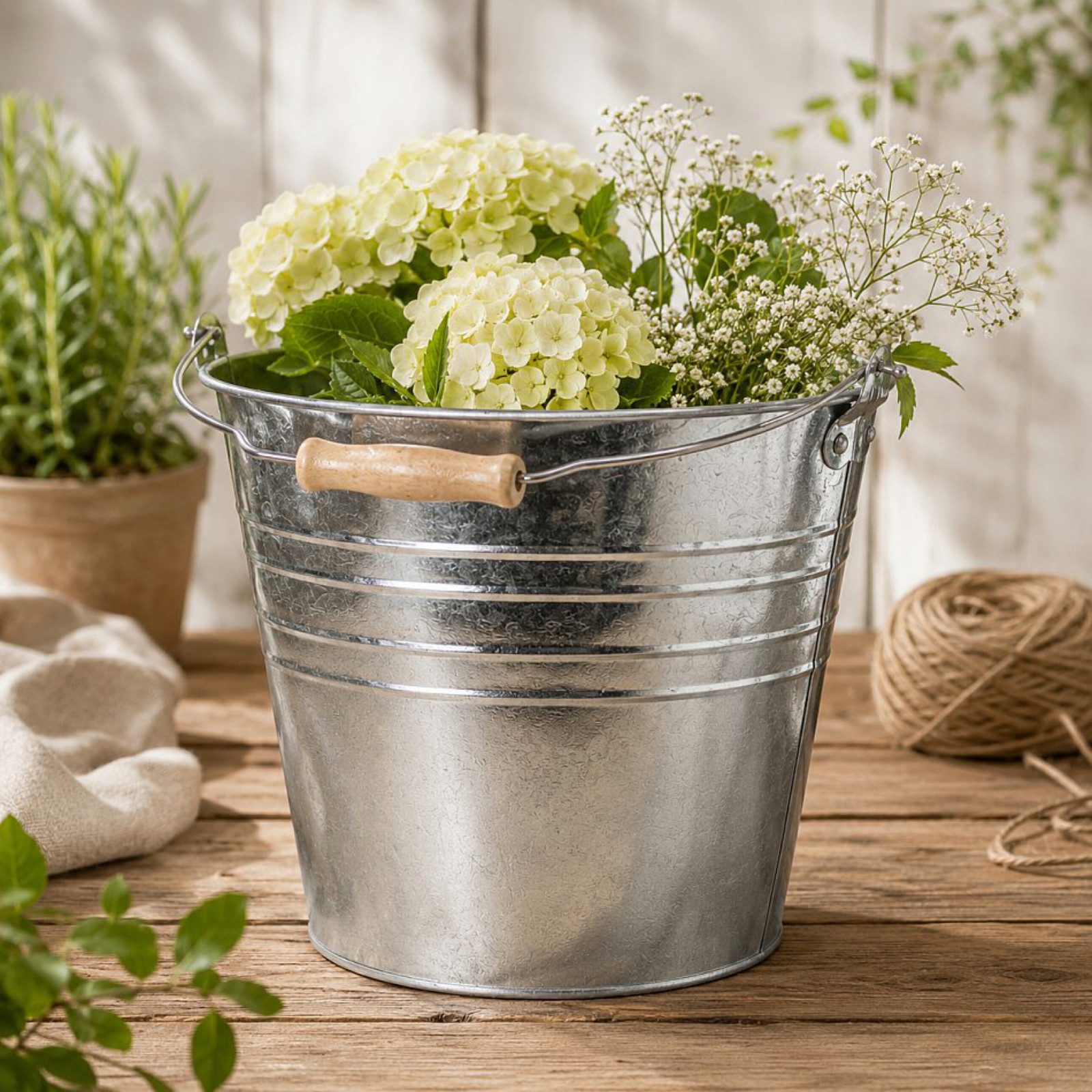 Koopman Putzeimer Zinkeimer DEKO Garten 11L 26x27cm Metall, (Stück, 1-tlg., Packung), 11 Liter, verzinkt, mit Tragehenkel, Haushaltseimer – Bild 2 von 3
