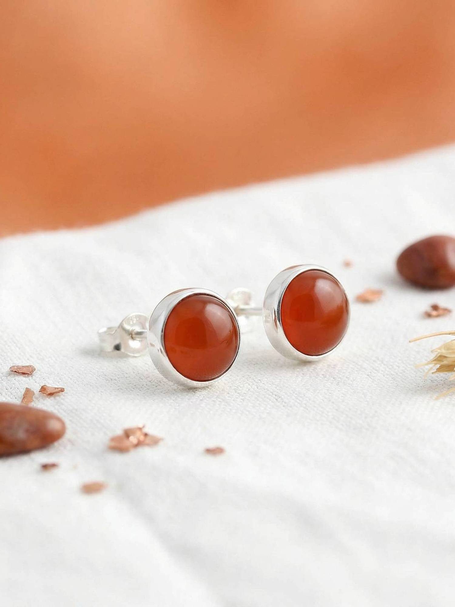 mantraroma Paar Ohrstecker SAMA rund medium aus 925 Silber mit Karneol (Paar, Paar Ohrringe mit Schmuckbeutel), 925 Sterling Silber Ohrringe für Damen